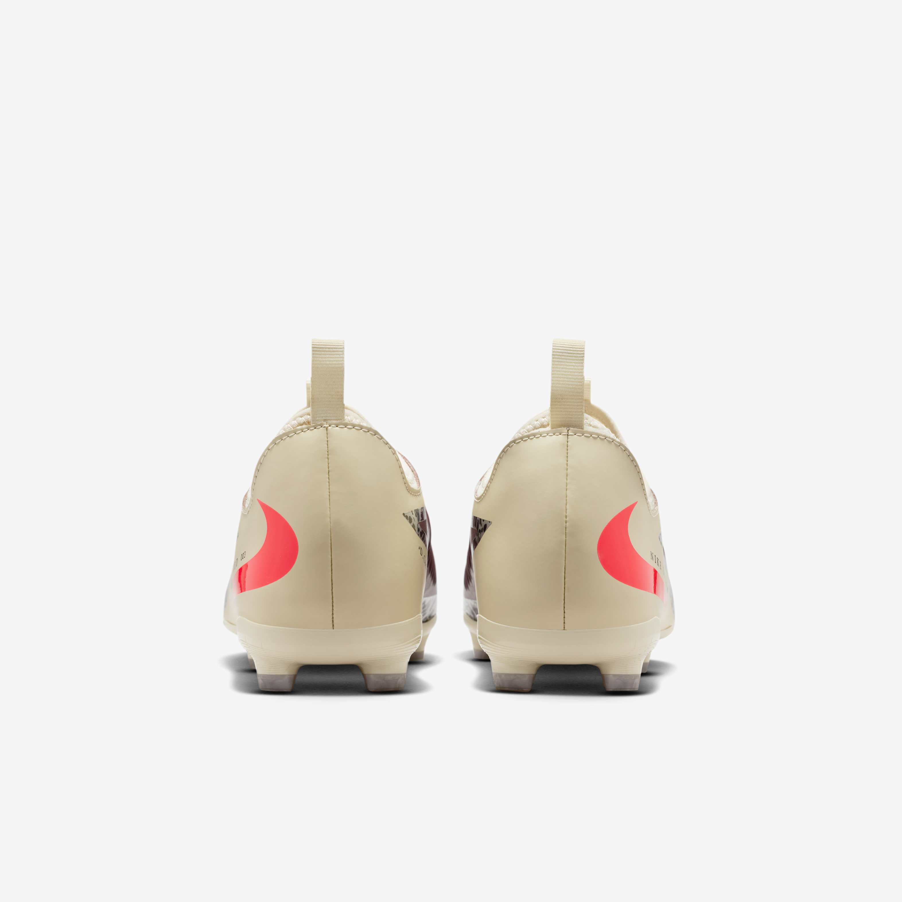 Nike United Jr Phantom 6 Low Academy image number 5