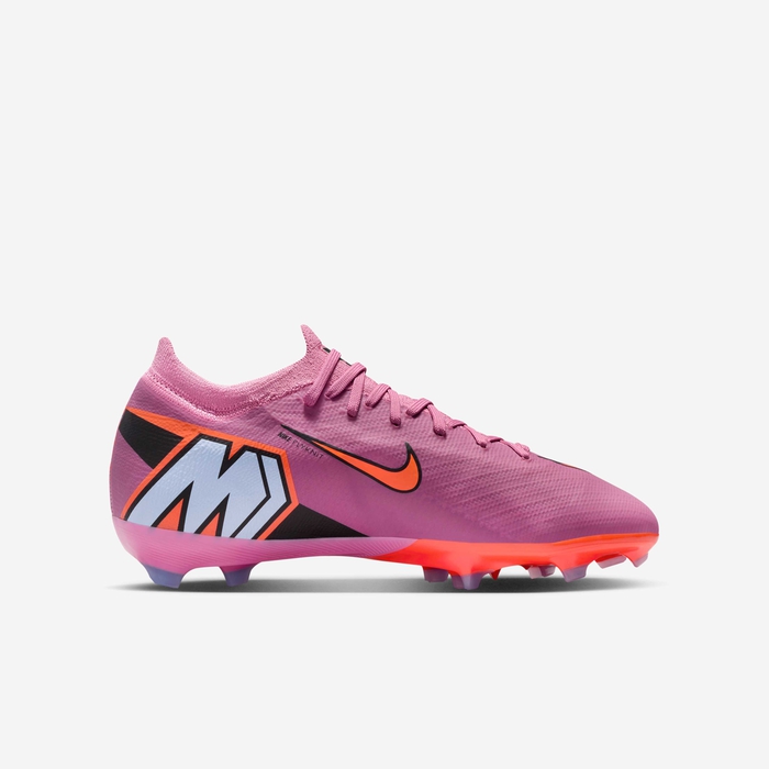Nike Jr. Mercurial Vapor 16 Pro image number 2 Nike Jr. Mercurial Vapor 16 Pro image number 2
