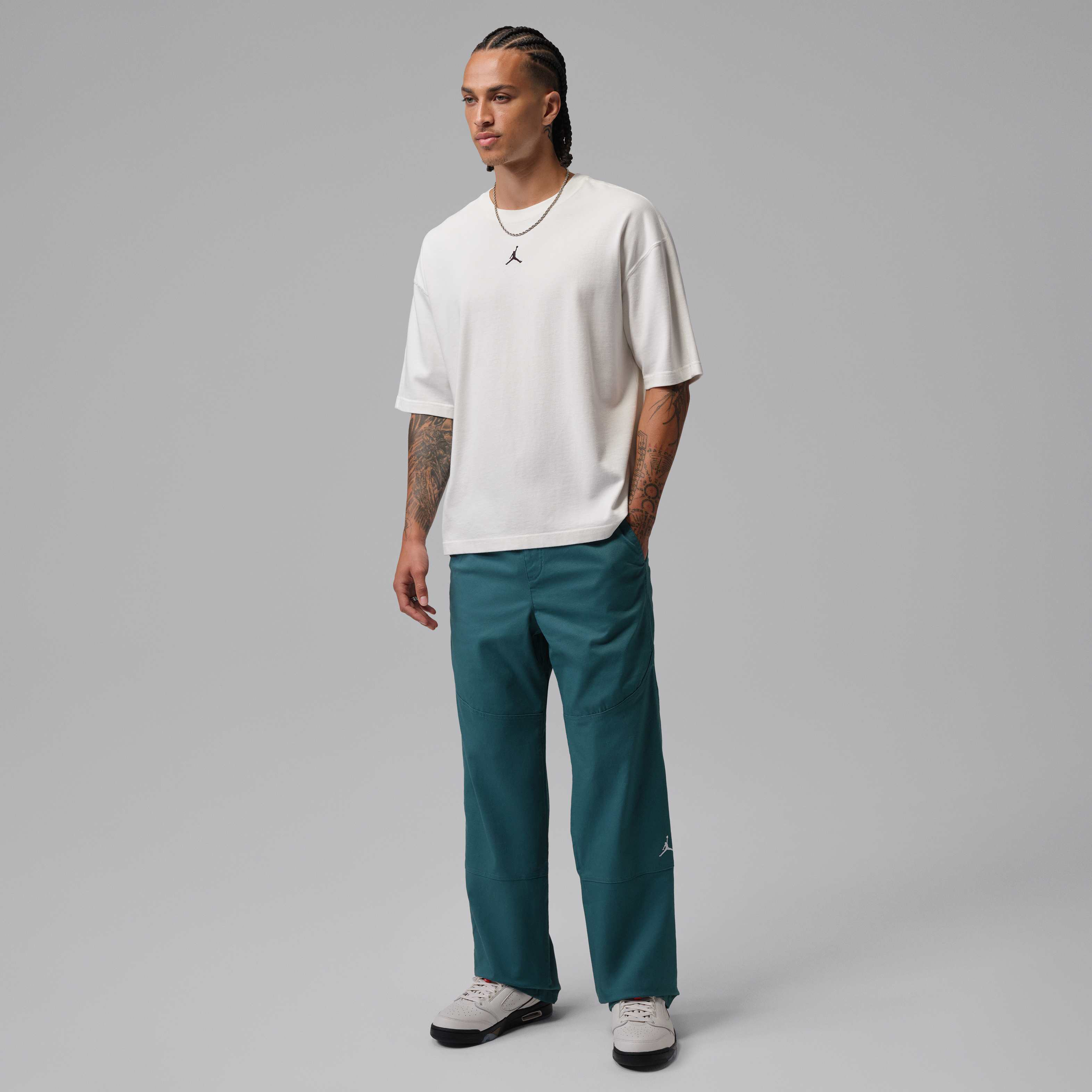 Jordan Essentials image number 6