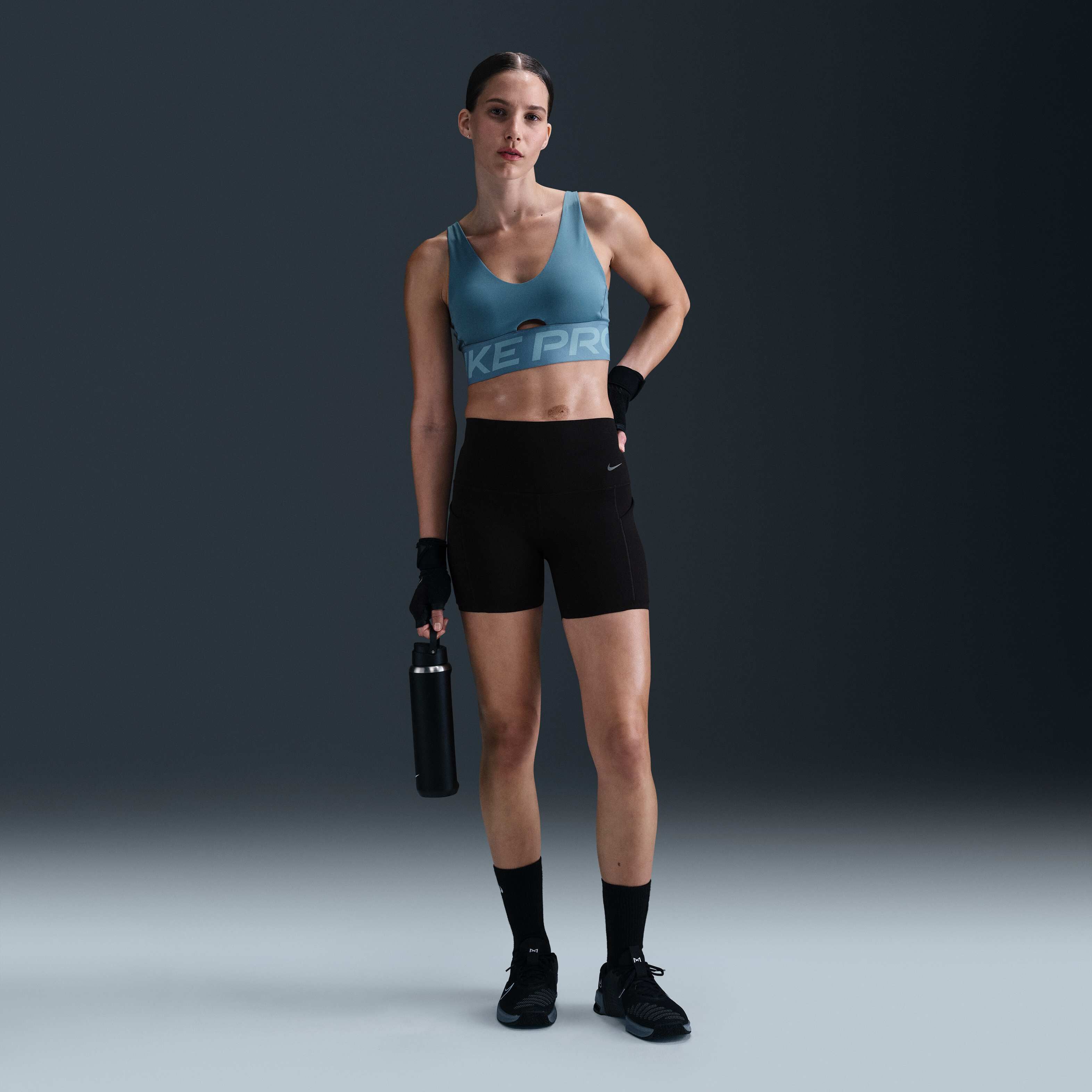 نايكي برو اندي بلانج image number 3