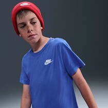 نايكي سبورتسوير