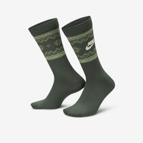 Nike Everyday Essentials