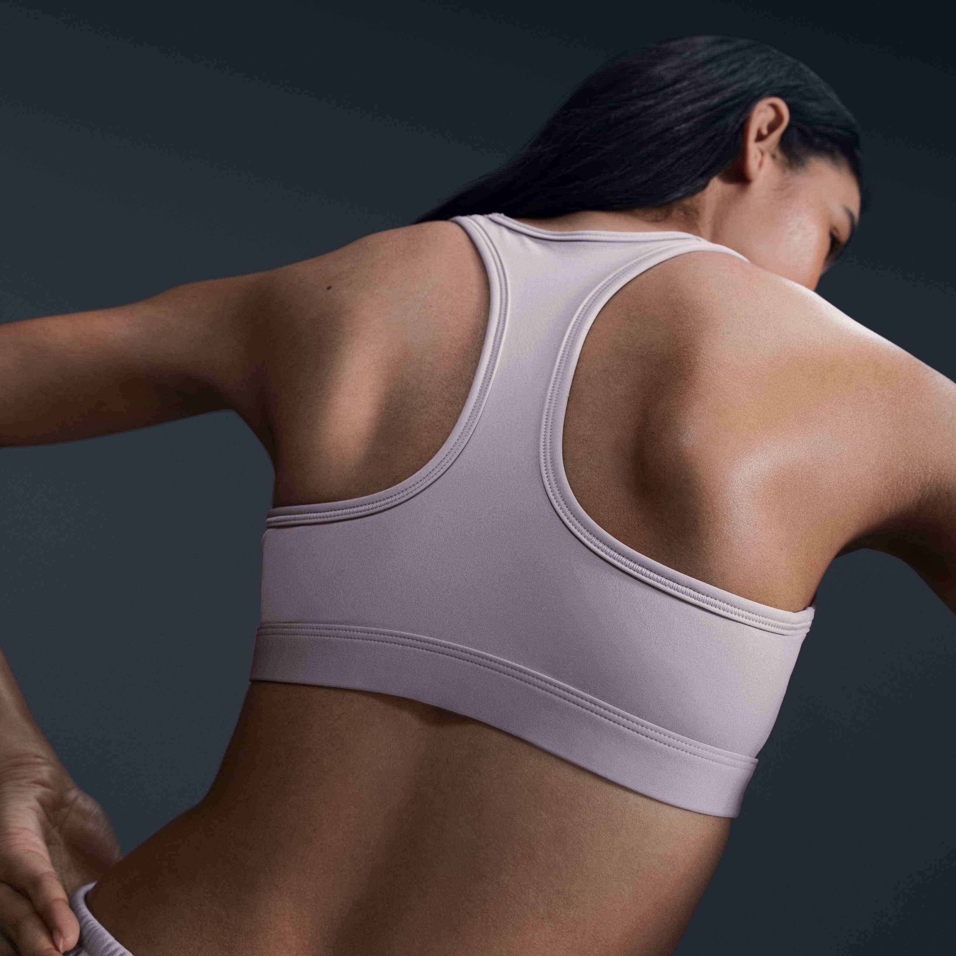 Nike Swoosh Medium-Support image number 2