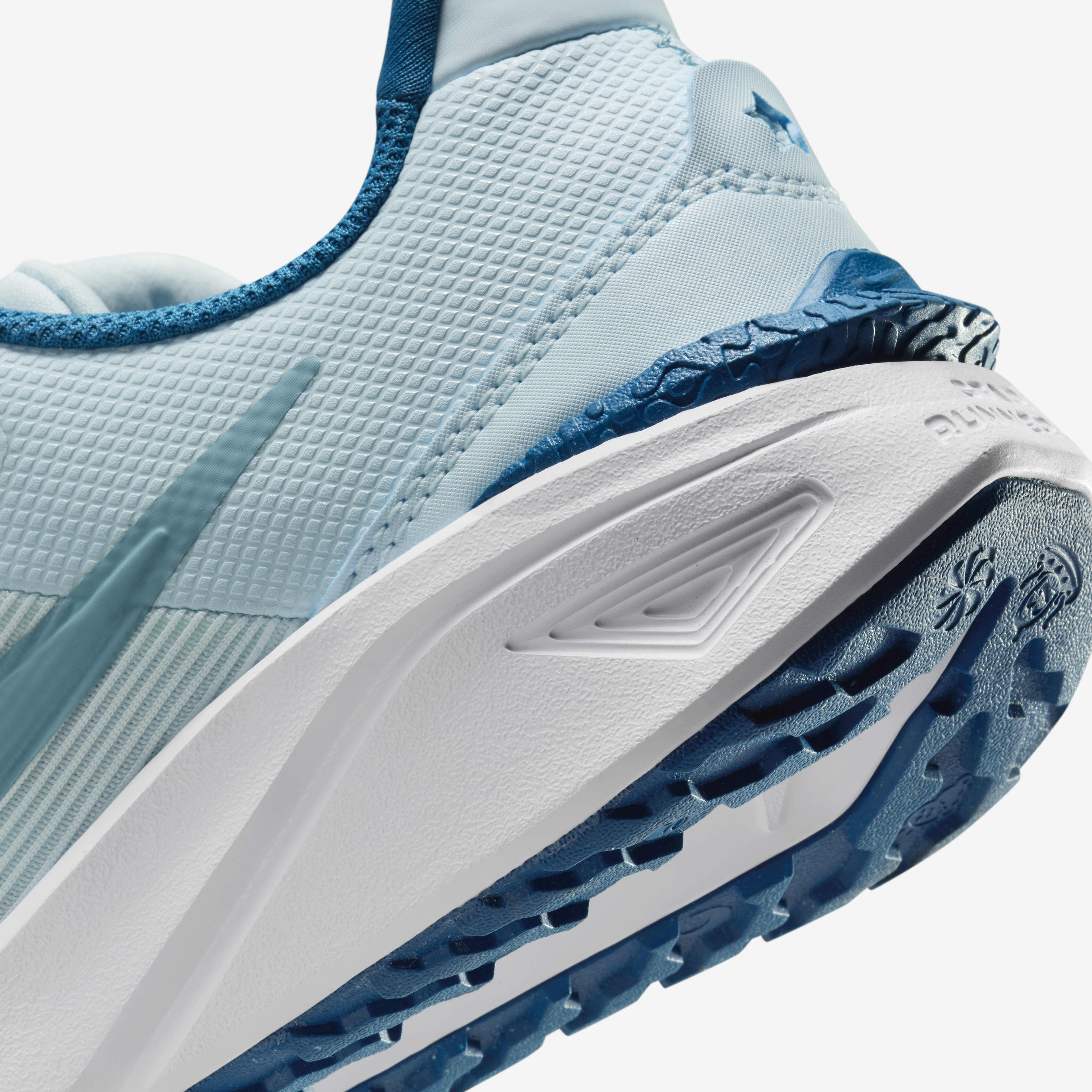 Nike star runner shield store