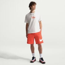 نايكي سبورتسوير