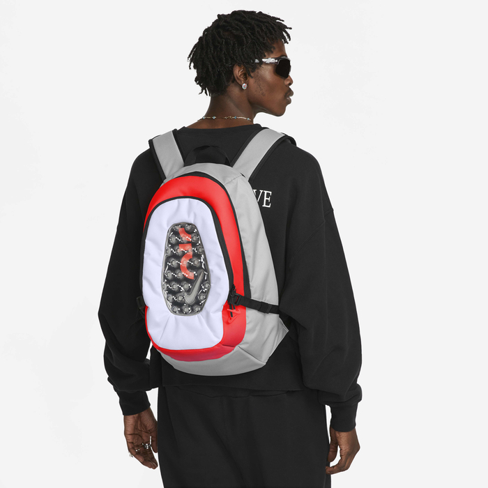 nike atmosphere backpack Sports Camps Academy Team 9% nylon Spot clean The Nike Air Backpack is imported Nike Heritage Backpack 2.0