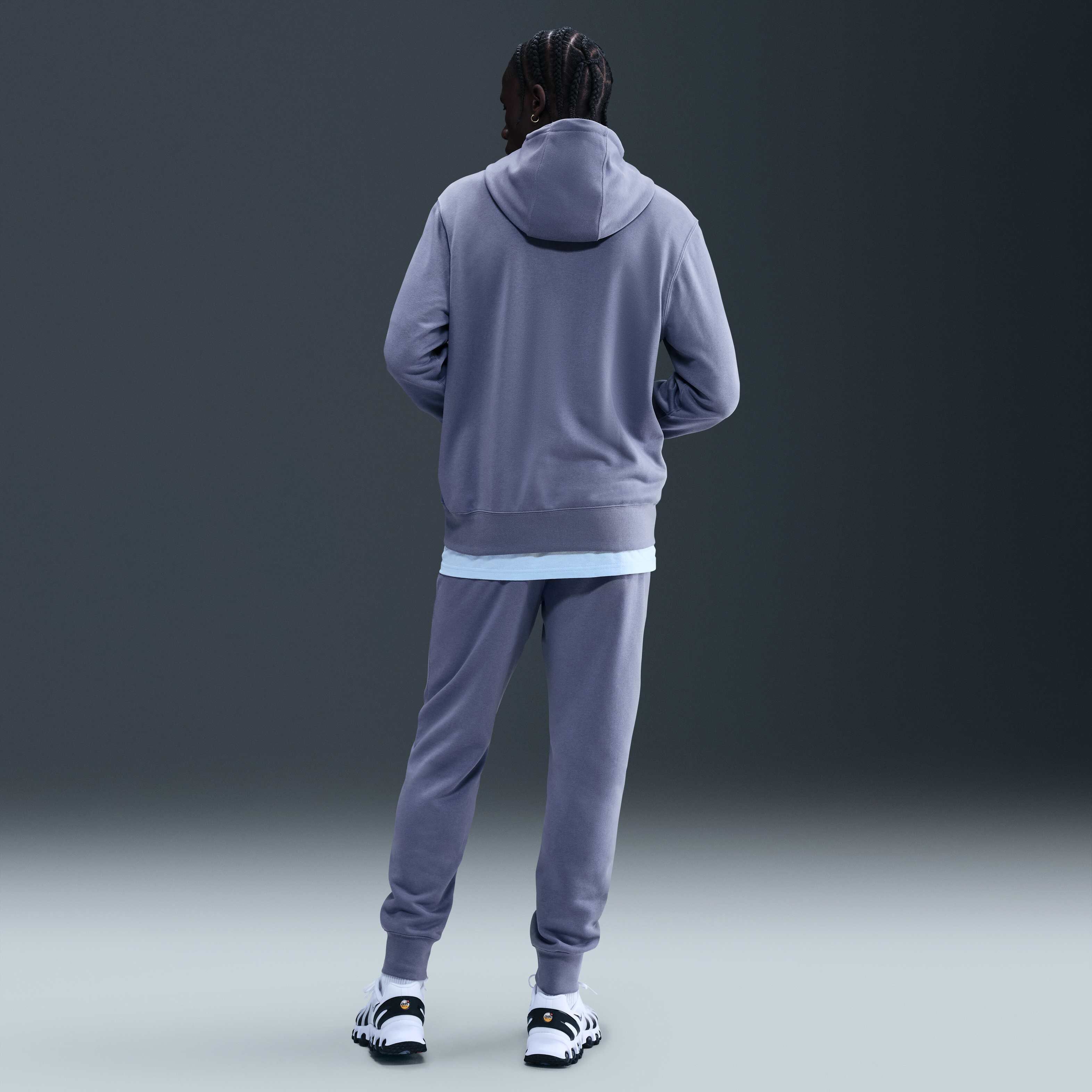 Nike Club image number 3