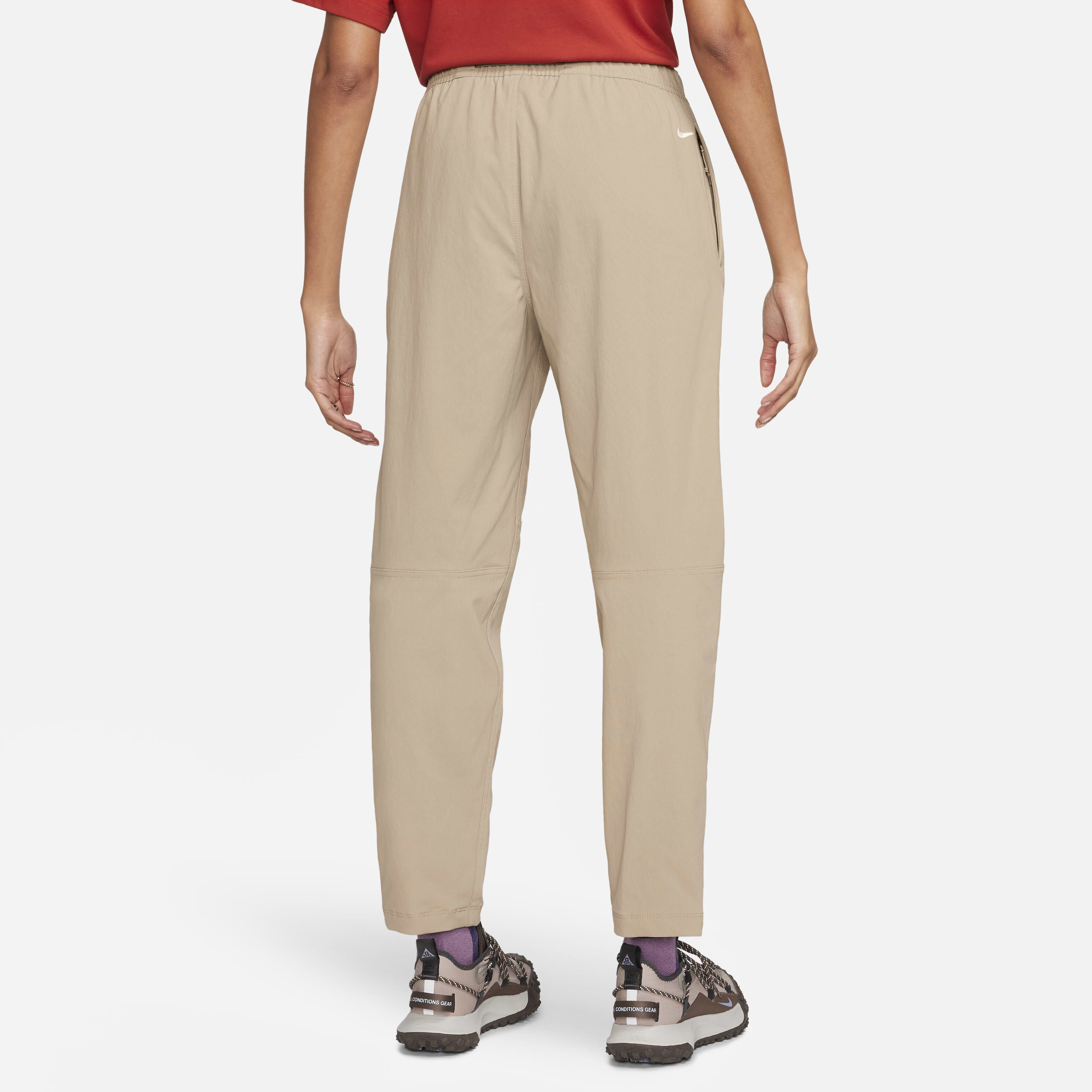 Nike hiking trousers 2025