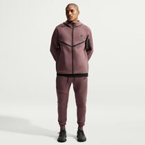 Nike Tech