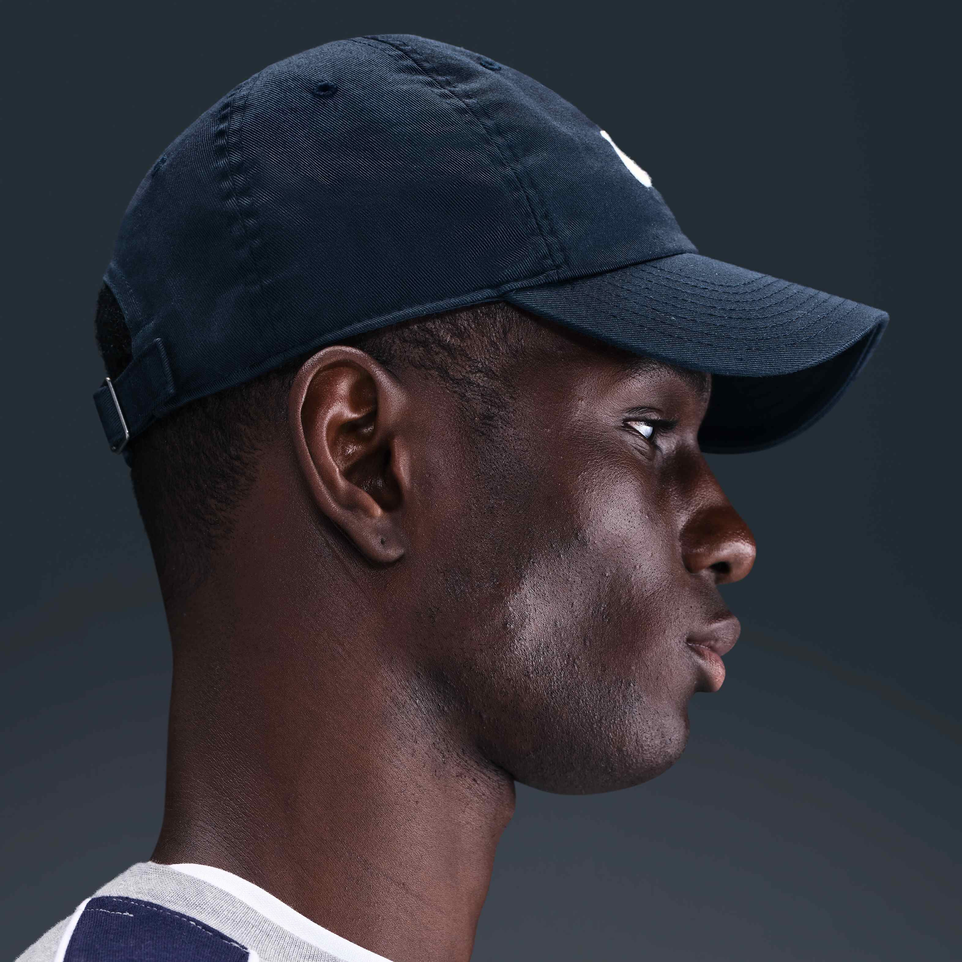 Nike Club image number 1