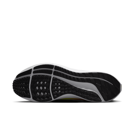 Air zoom pegasus 36 top vs epic react flyknit 2
