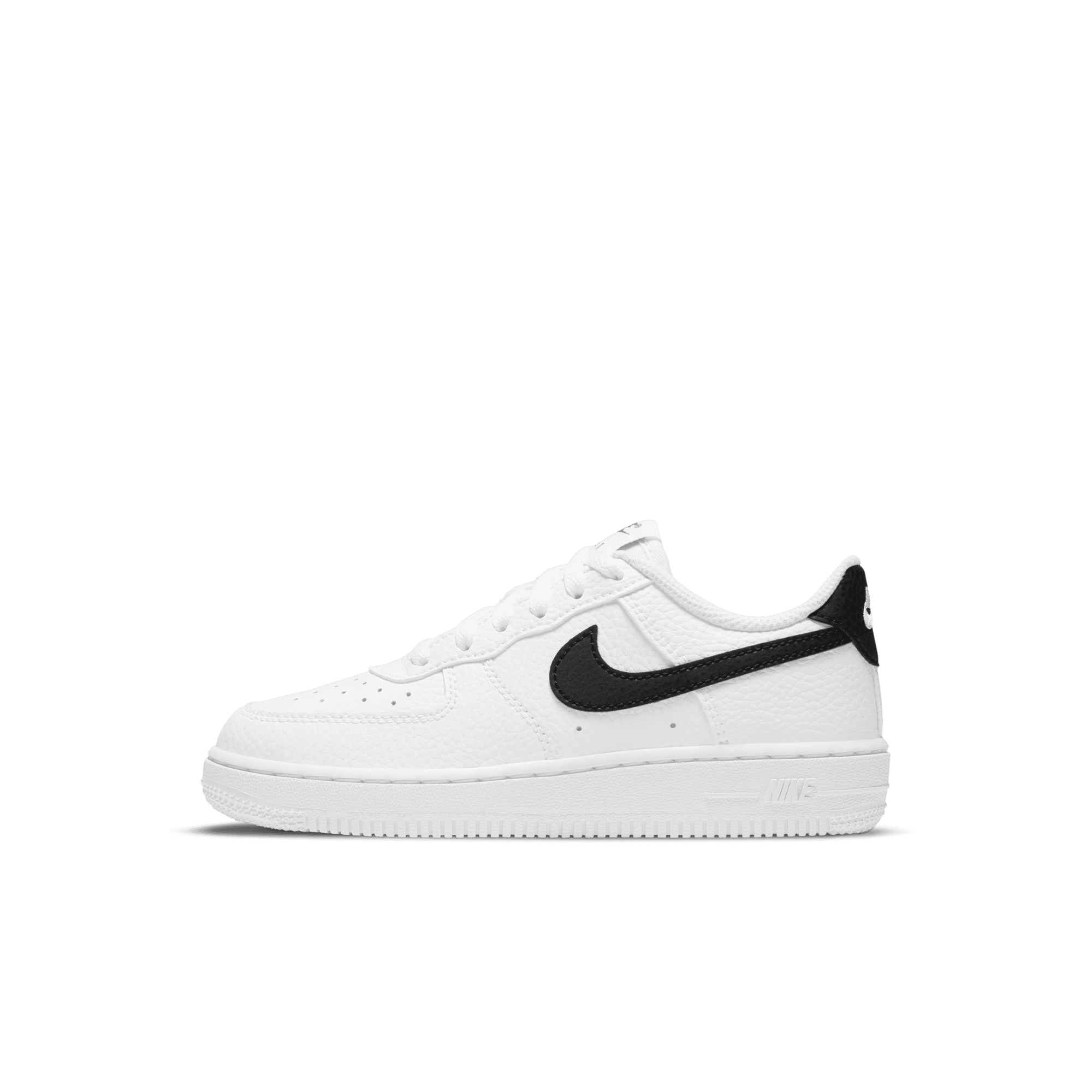 Nike deals force blanche