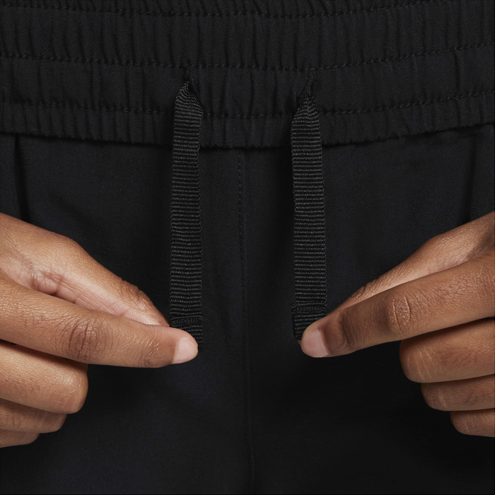 نايكي سبورتسوير سيتي يوتيليتي image number 2 نايكي سبورتسوير سيتي يوتيليتي image number 2