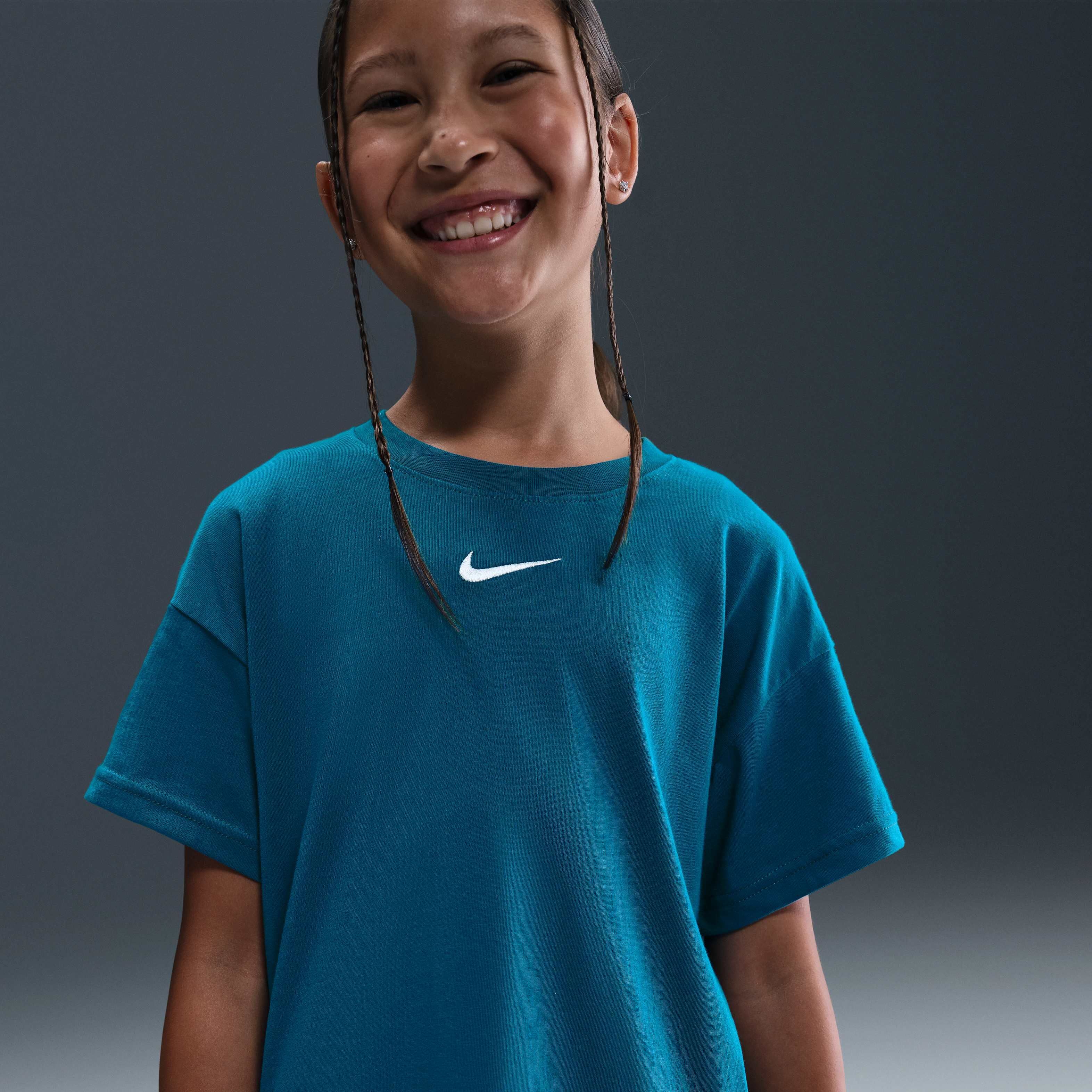 نايكي سبورتسوير ايسنشال image number 0