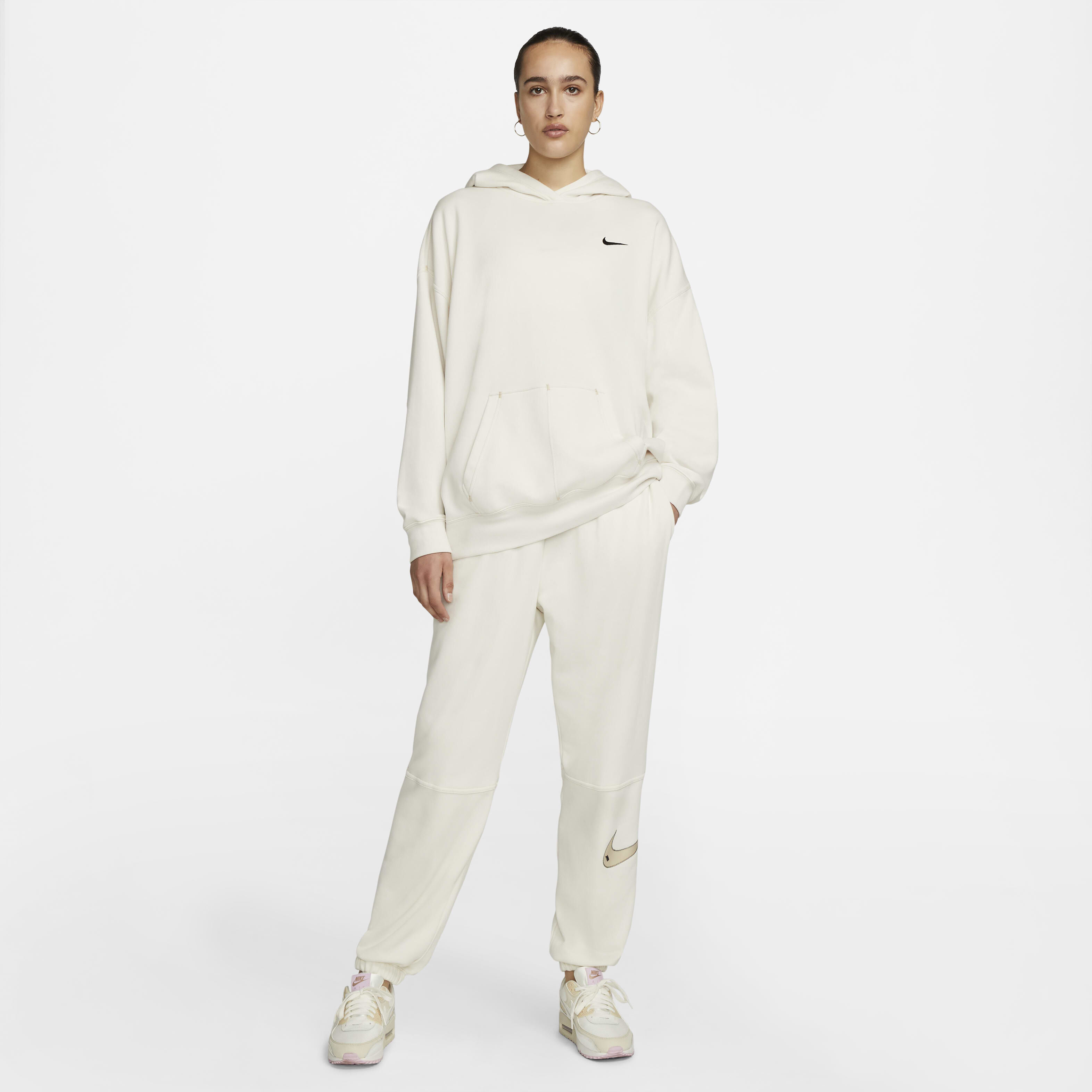 نايكي سبورتسوير سووش image number 5