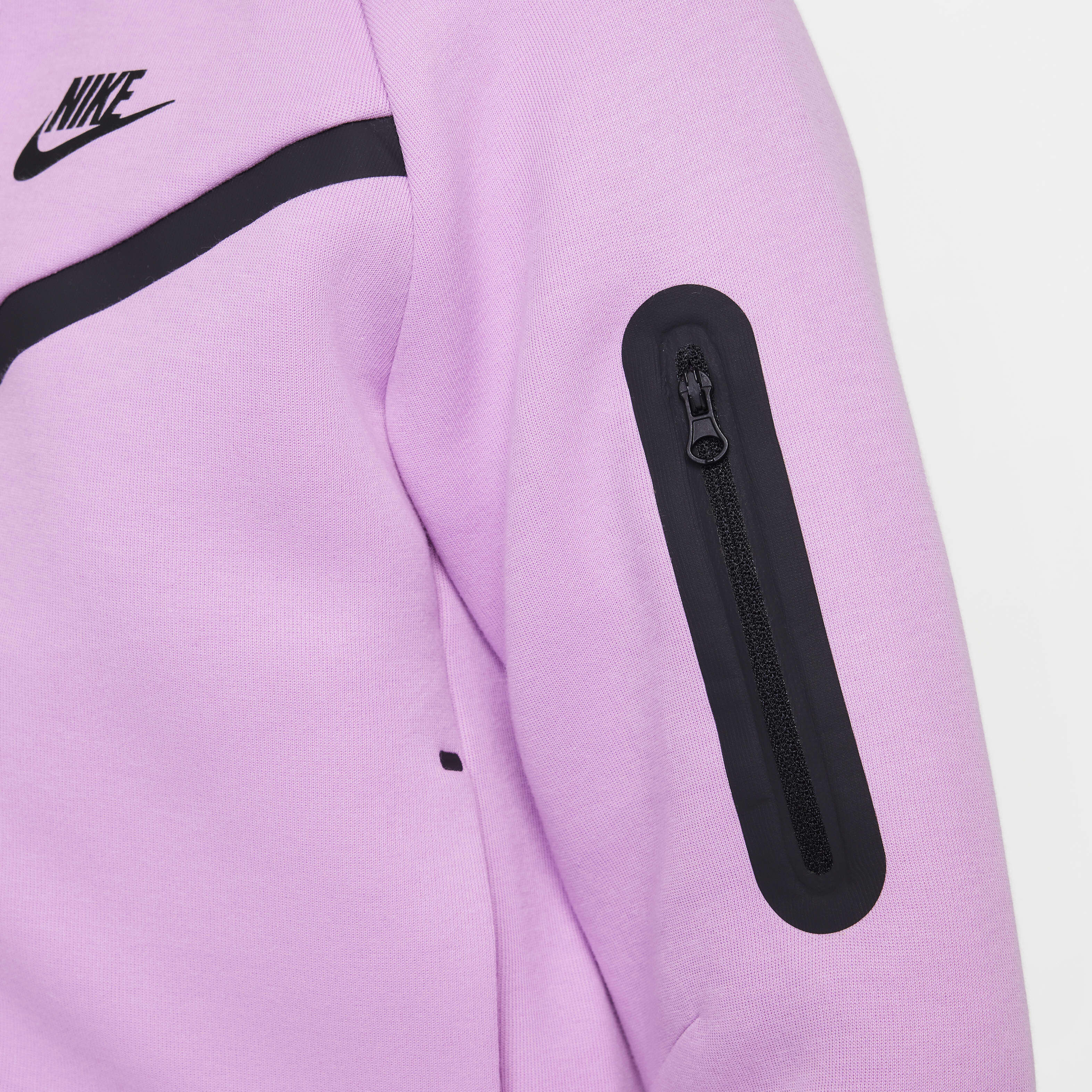 Nike Sportswear Tech Fleece image number 4