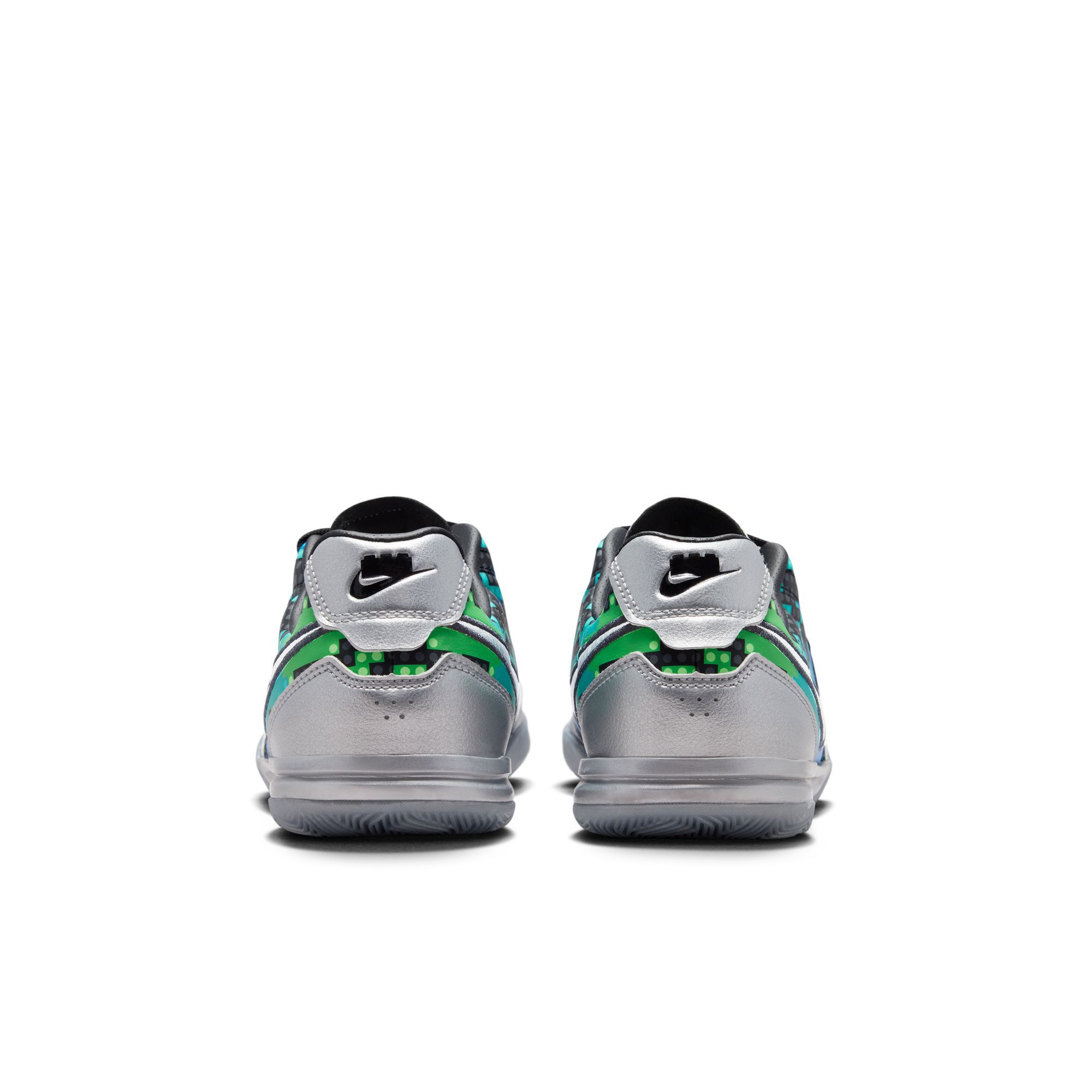 Zoom image