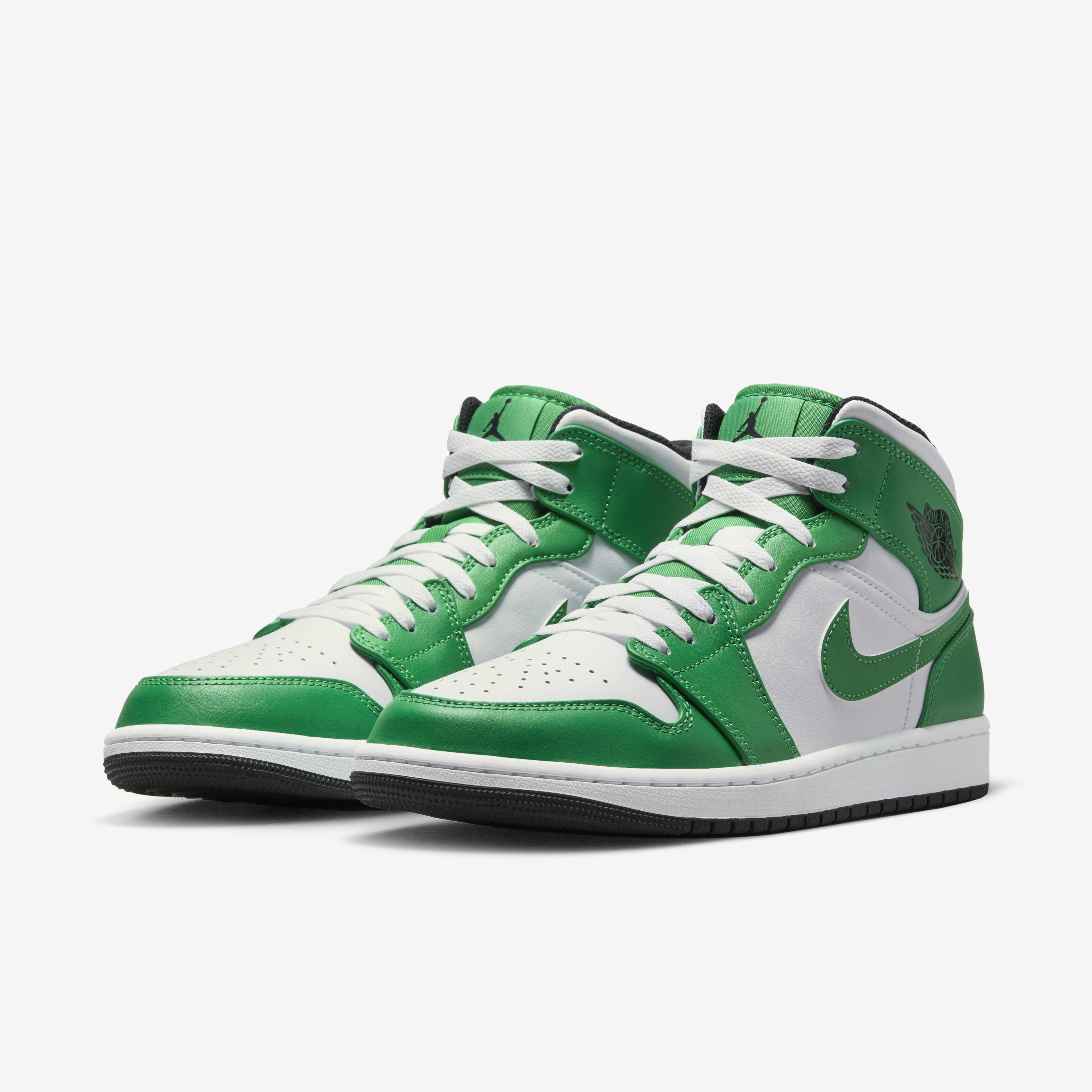 Air Jordan 1 Mid image number 4
