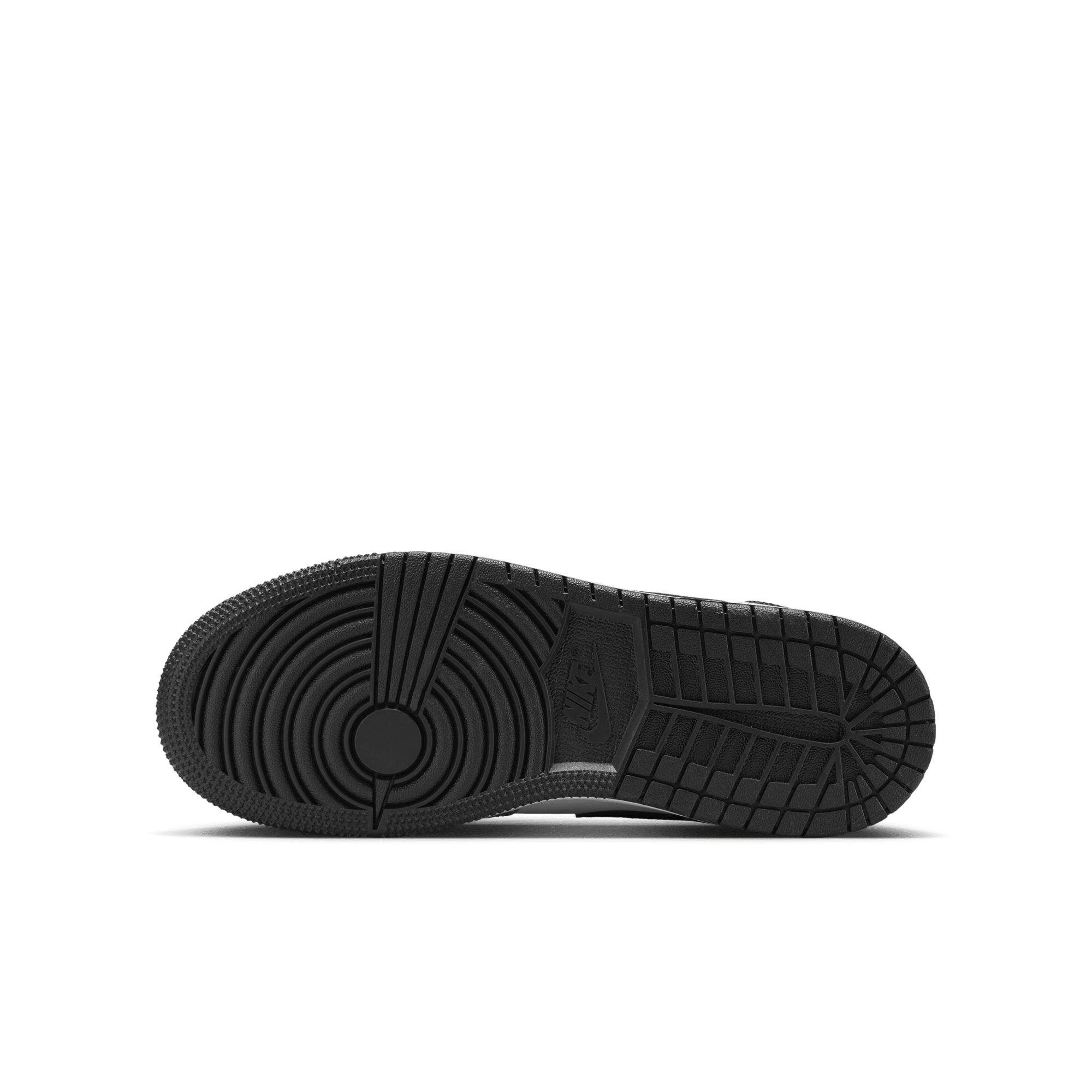 Shop Air Jordan 1 Mid Older Kids' Shoes | Nike KSA