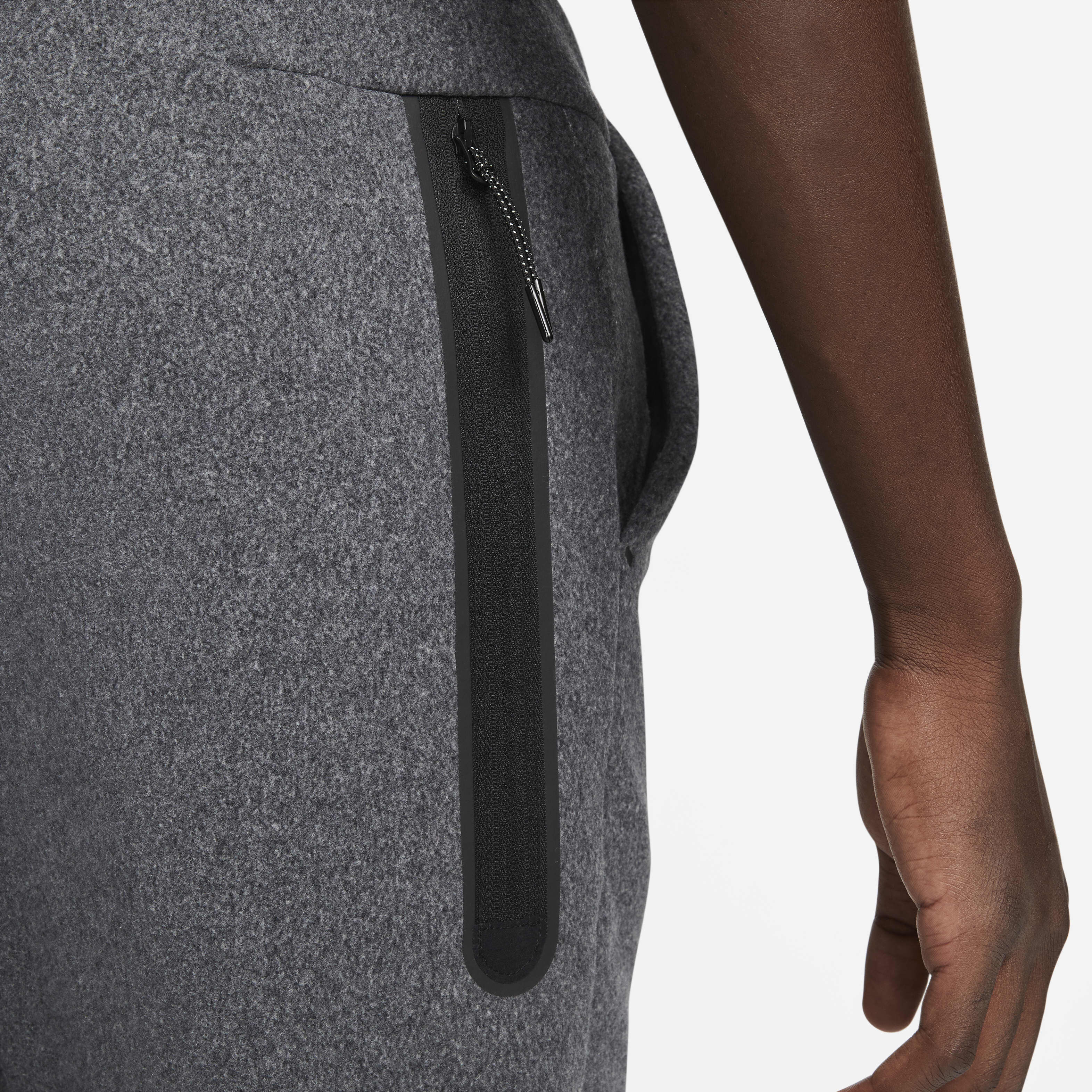 Nike Sportswear Tech Fleece image number 3