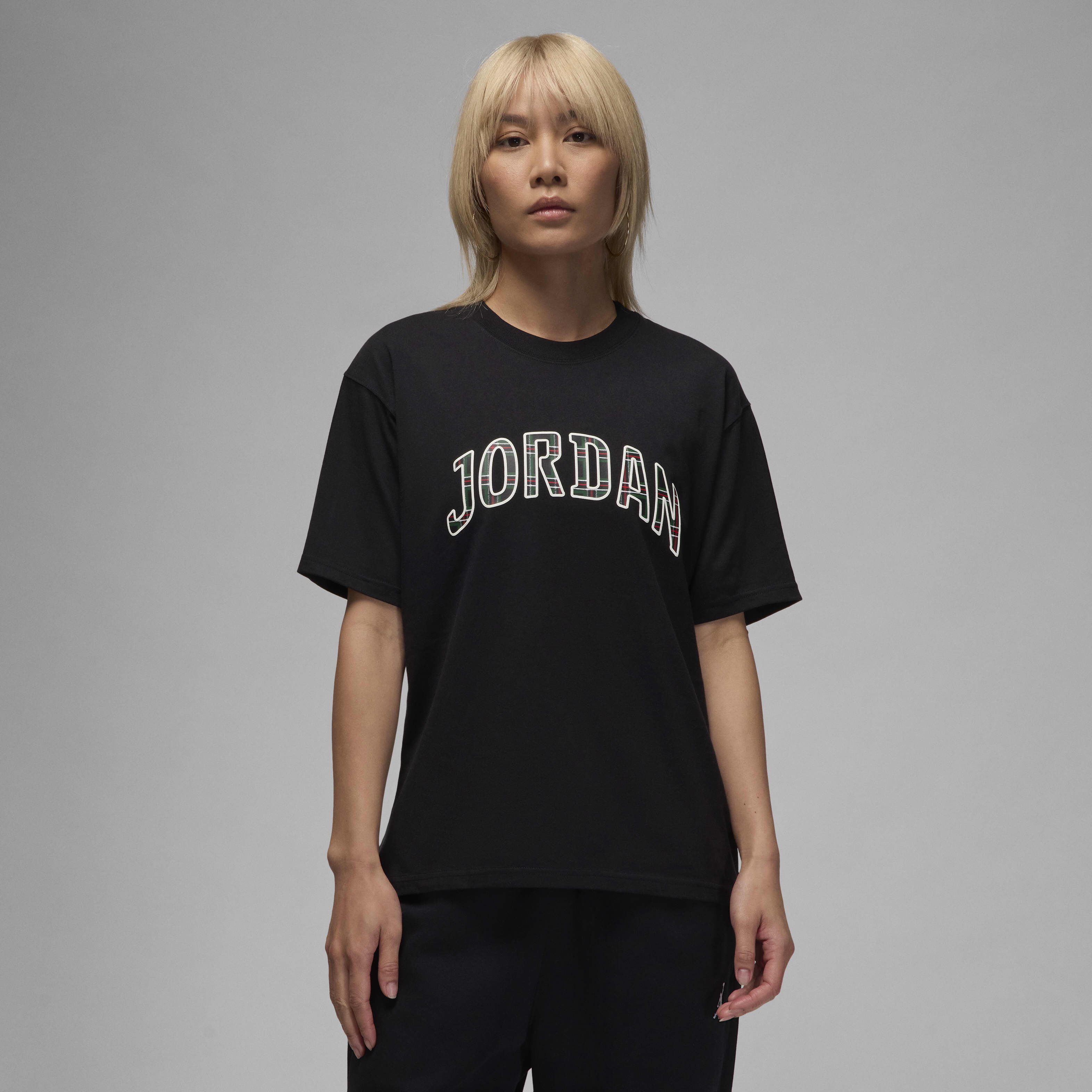 Shop Nike Women s Clothing Online in KSA Activewear Sports Bras More
