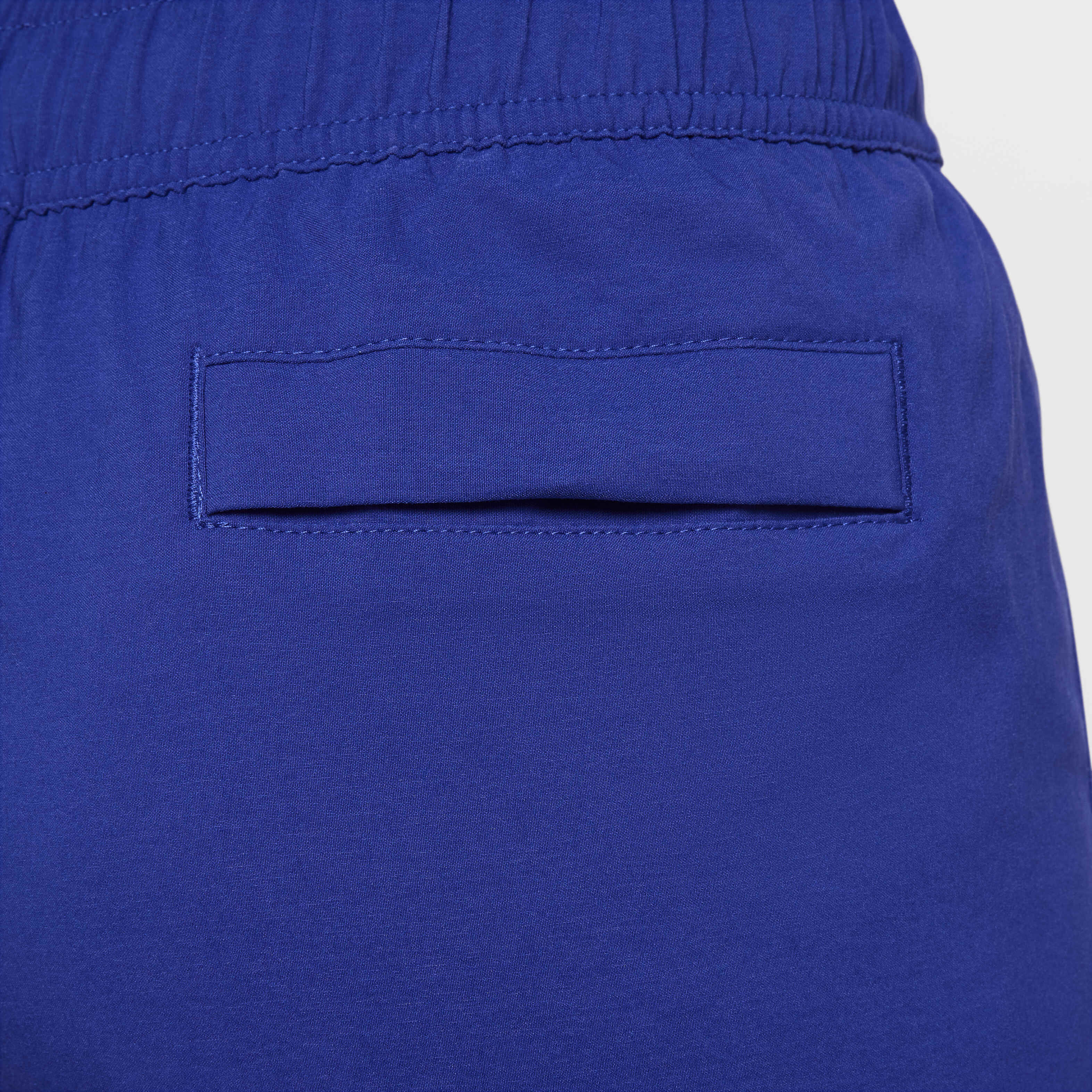 نايكي تك image number 4