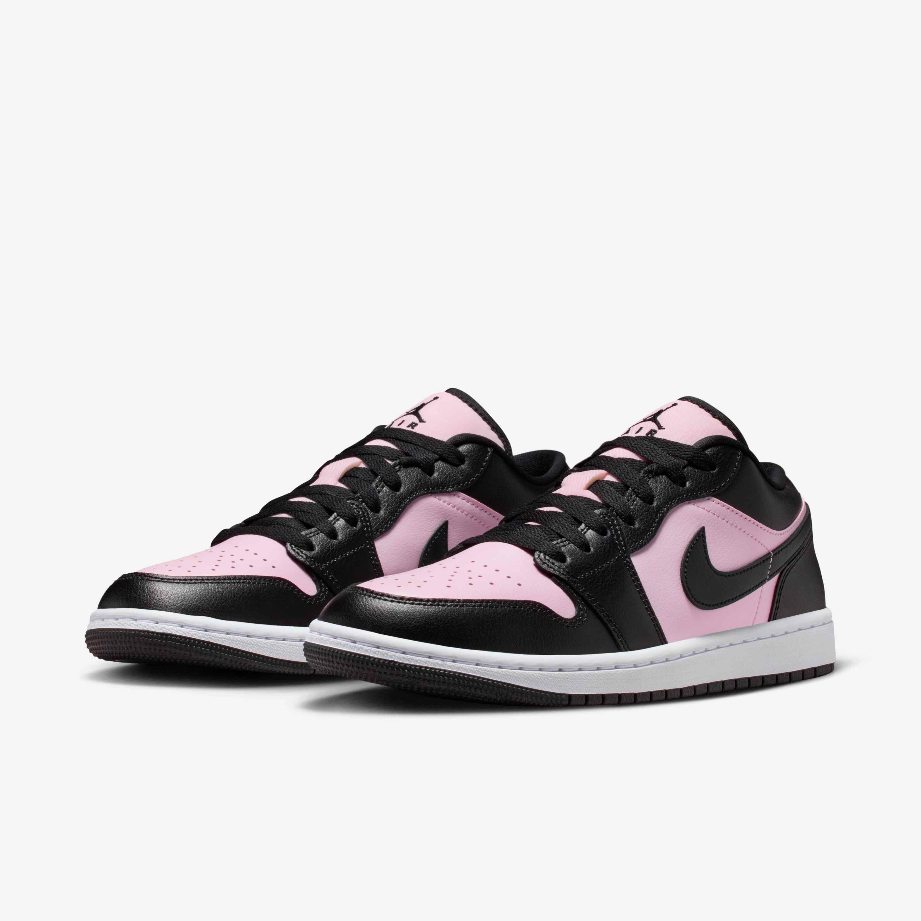 Air Jordan 1 Low image number 4
