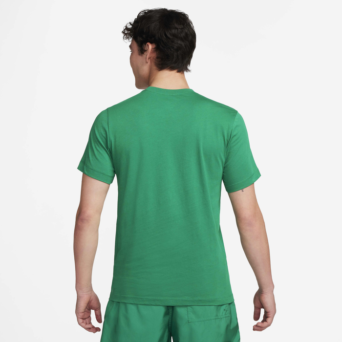 نايكي سبورتسوير كلوب image number 1 نايكي سبورتسوير كلوب image number 1