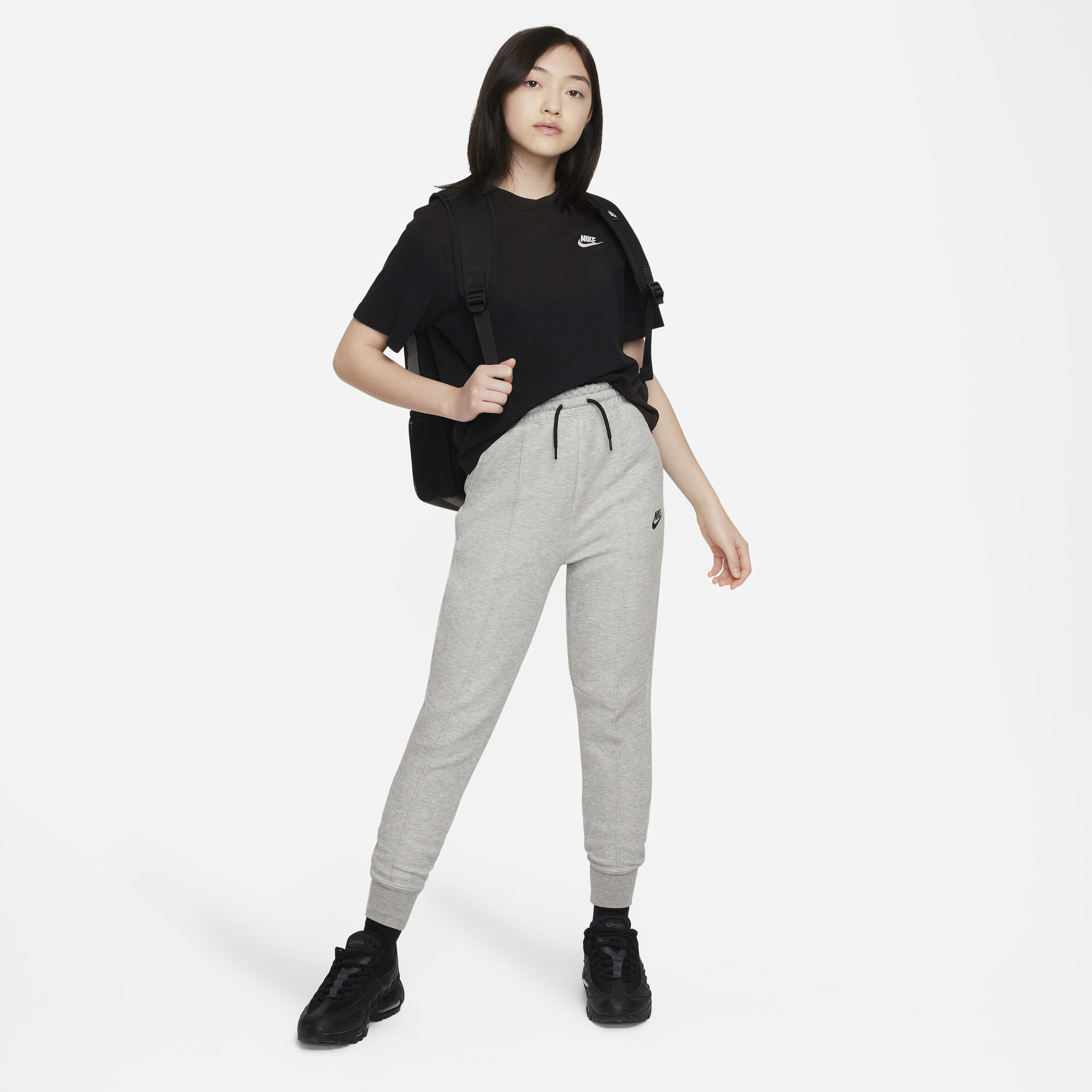 Nike Sportswear Tech Fleece image number 8