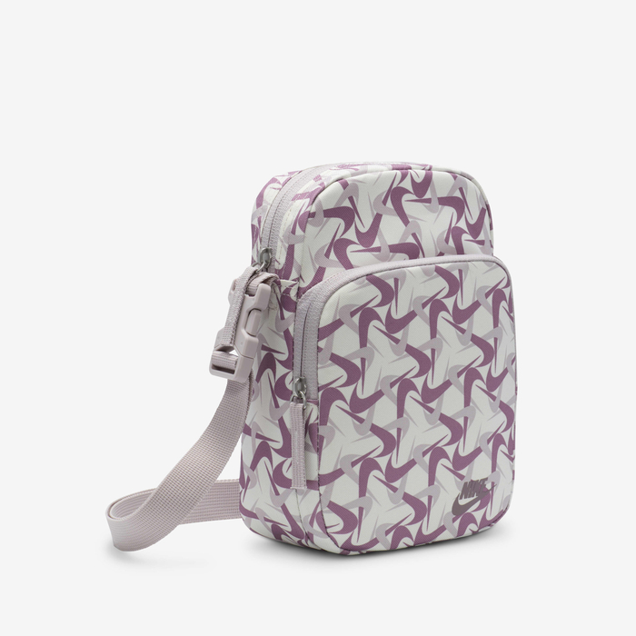 dior nike backpack Hippochi while the front Saddle pocket and side flap pockets offer easy access to keys or earphones Nike Shoebox Used to Craft