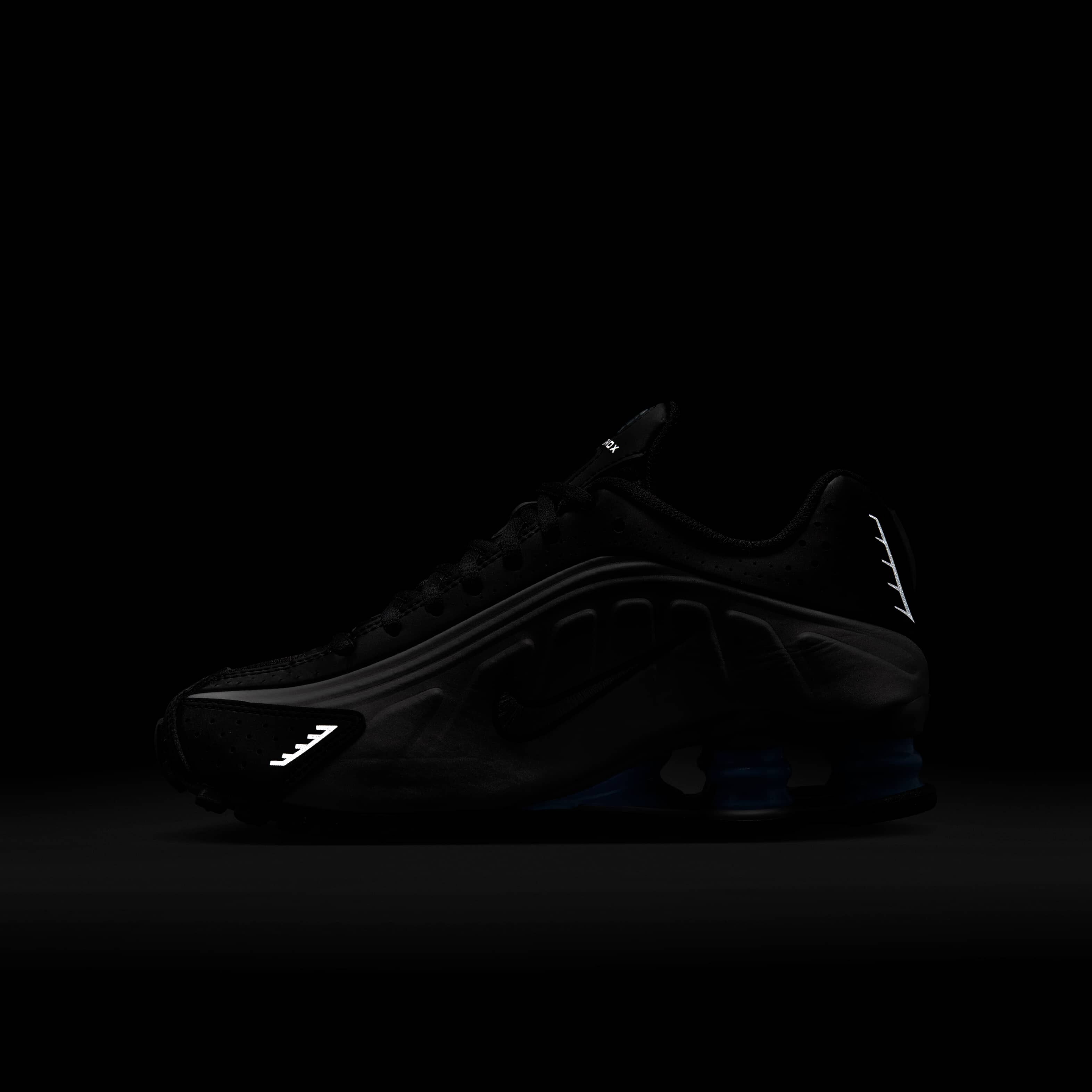 Nike Shox R4 image number 11