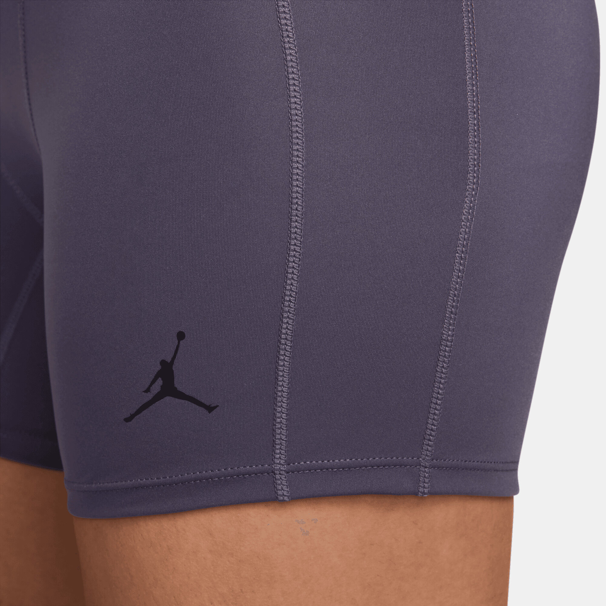 Jordan Sport Leak Protection: Period image number 3