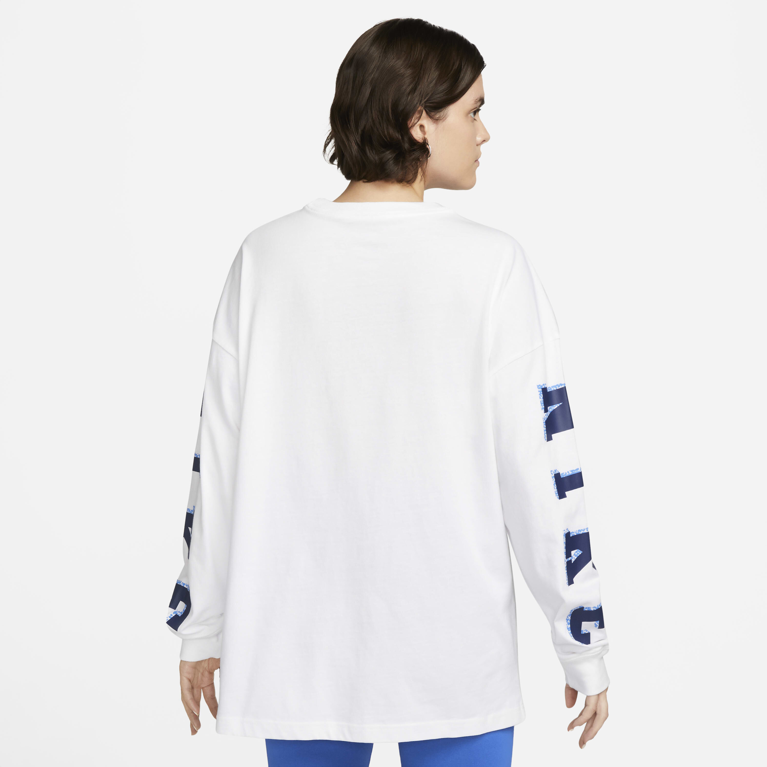 نايكي سبورتسوير image number 1