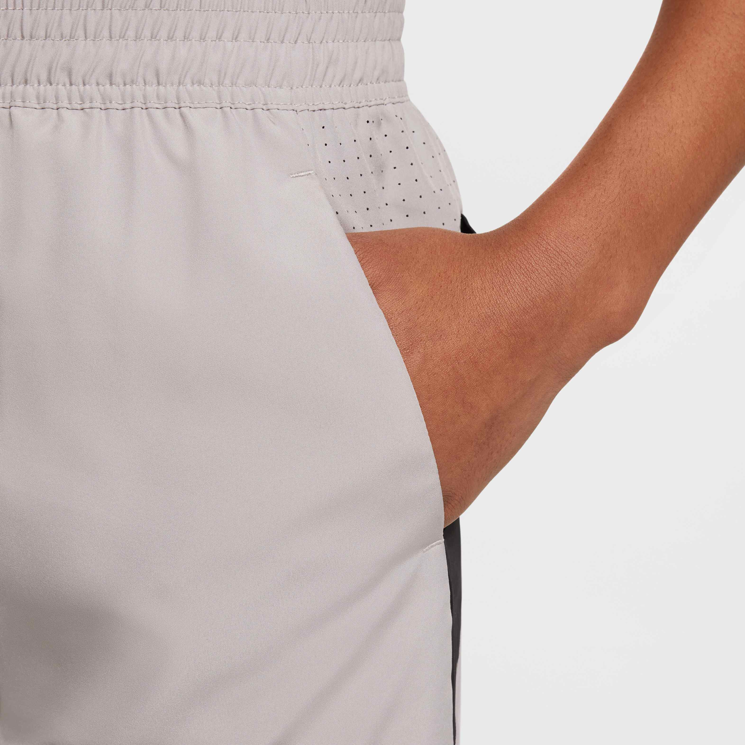 نايكي مالتي تك image number 4