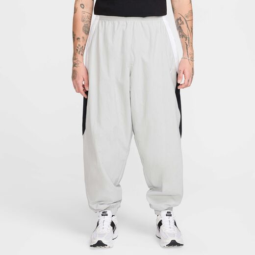 Lifestyle Looks-Nike, Nike Club, Men's Oversized Woven Tracksuit Bottoms