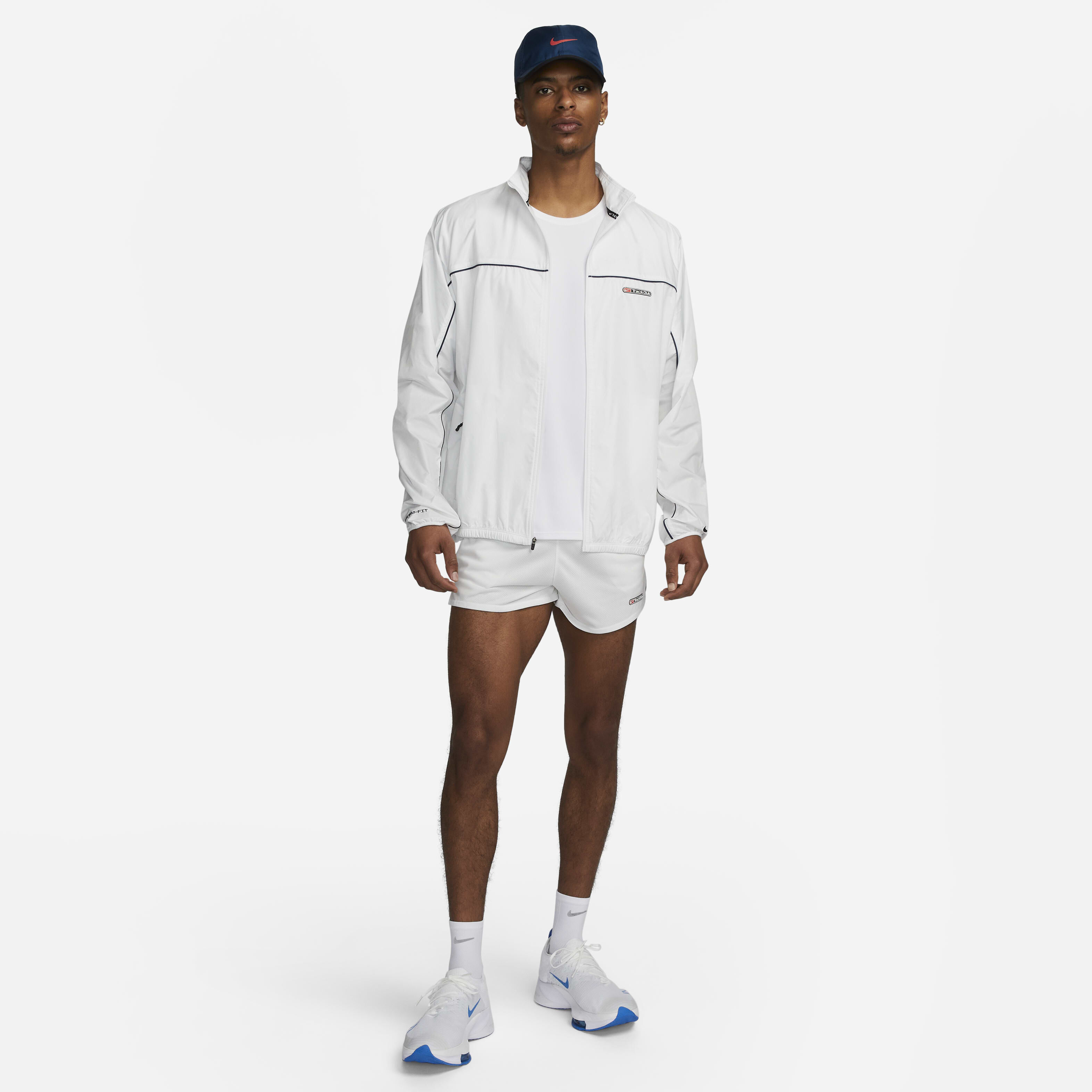 Nike Track Club image number 10