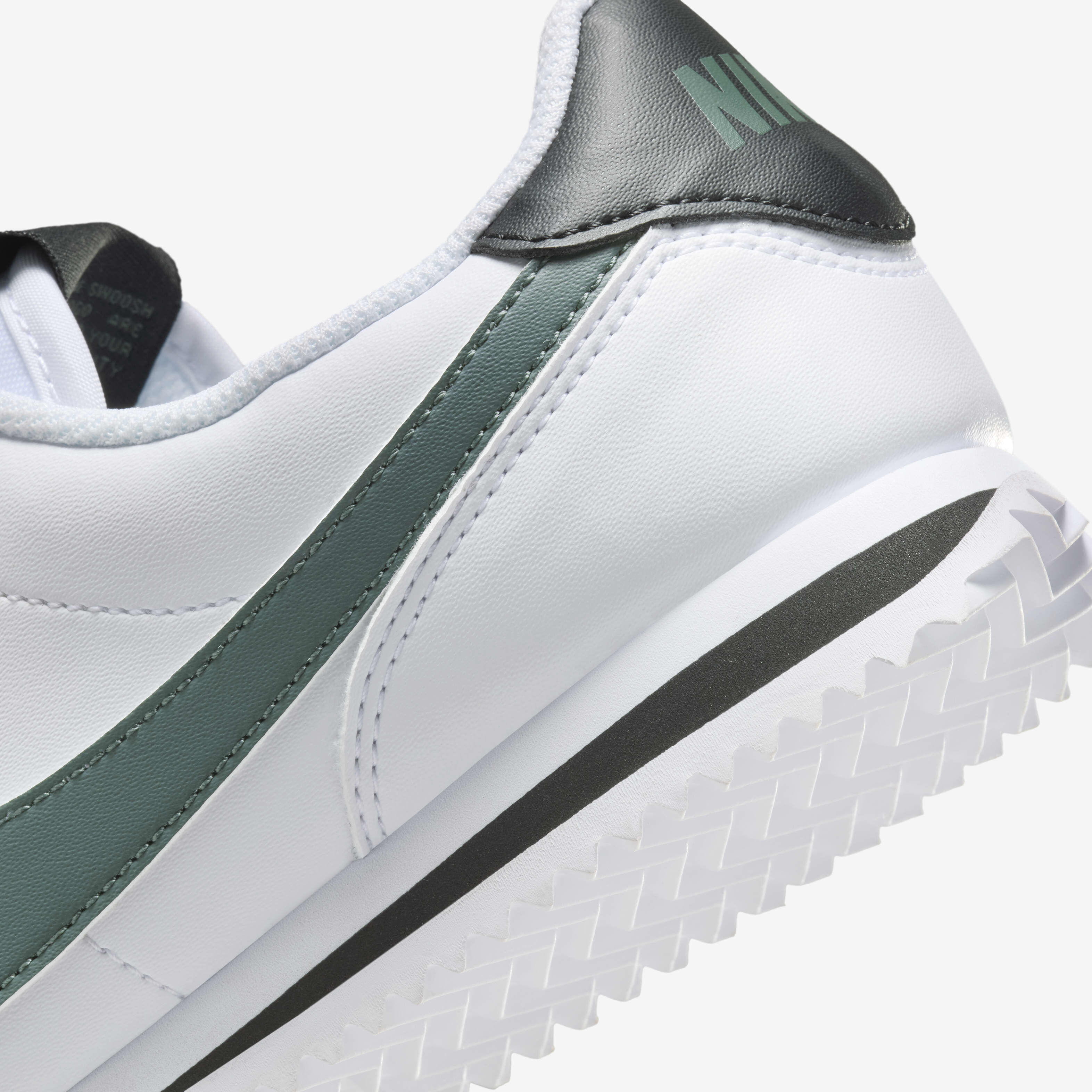 Nike Cortez image number 7