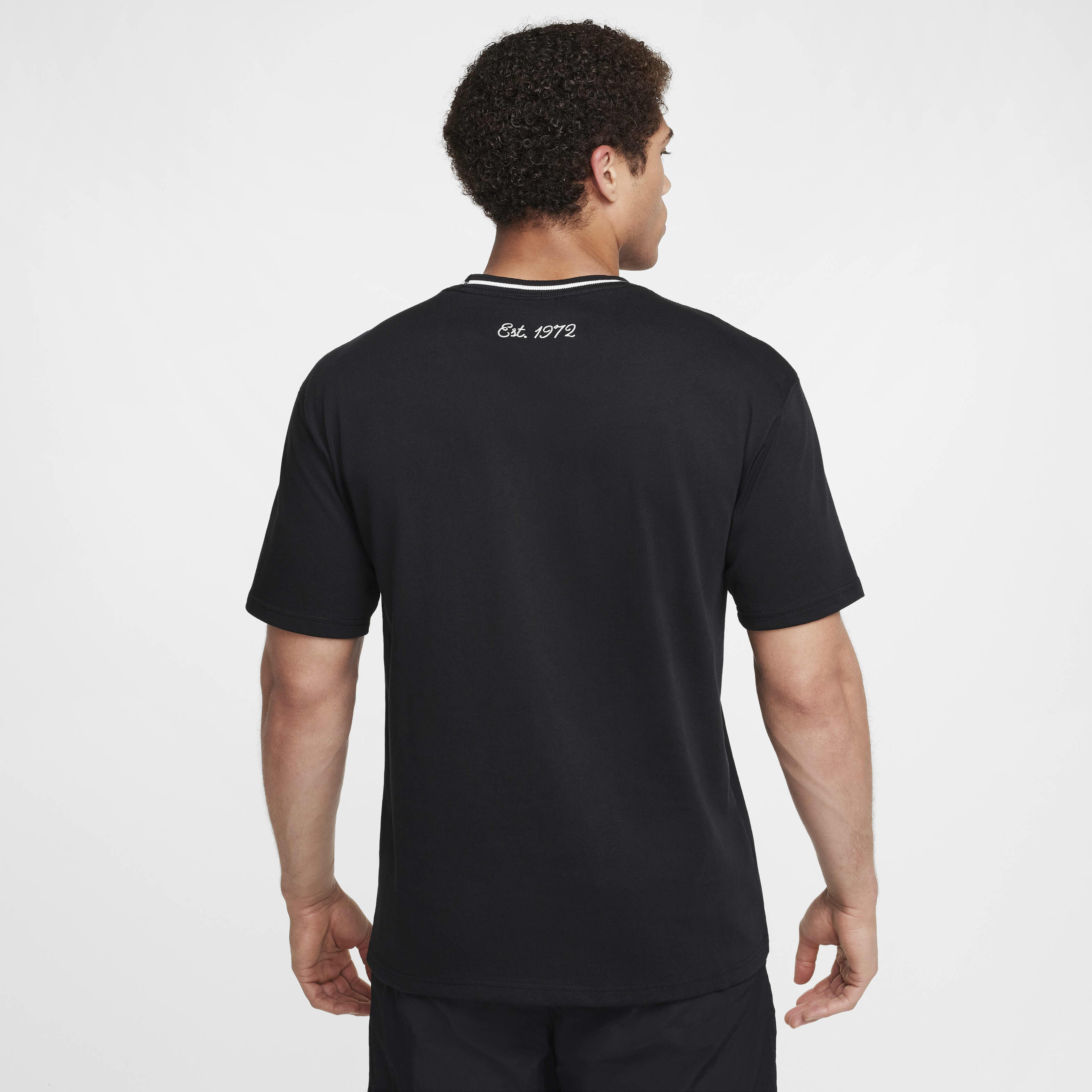 Buy Nike Sportswear Max90 T-Shirt - Black | Nike Saudi Official