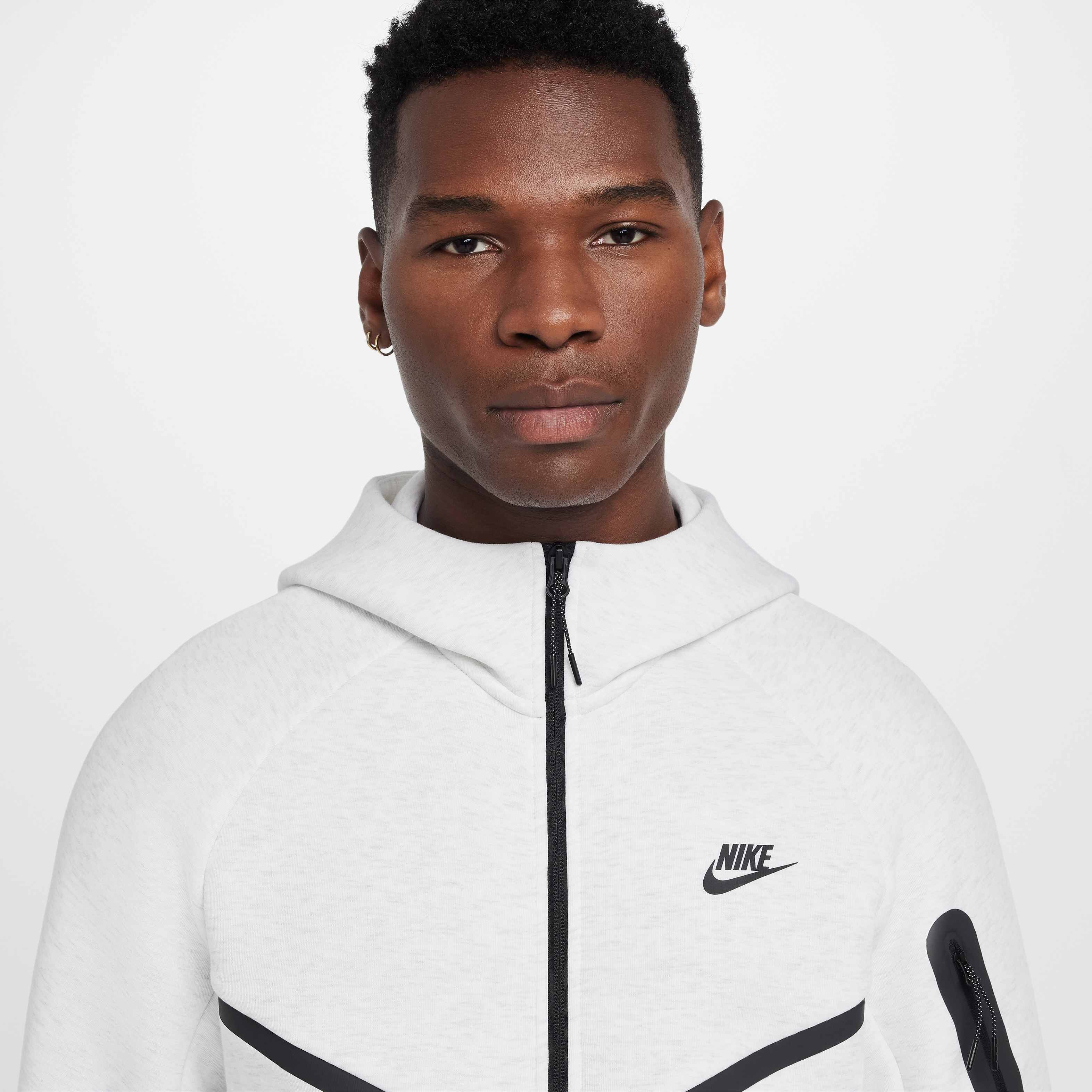 Nike Tech image number 2