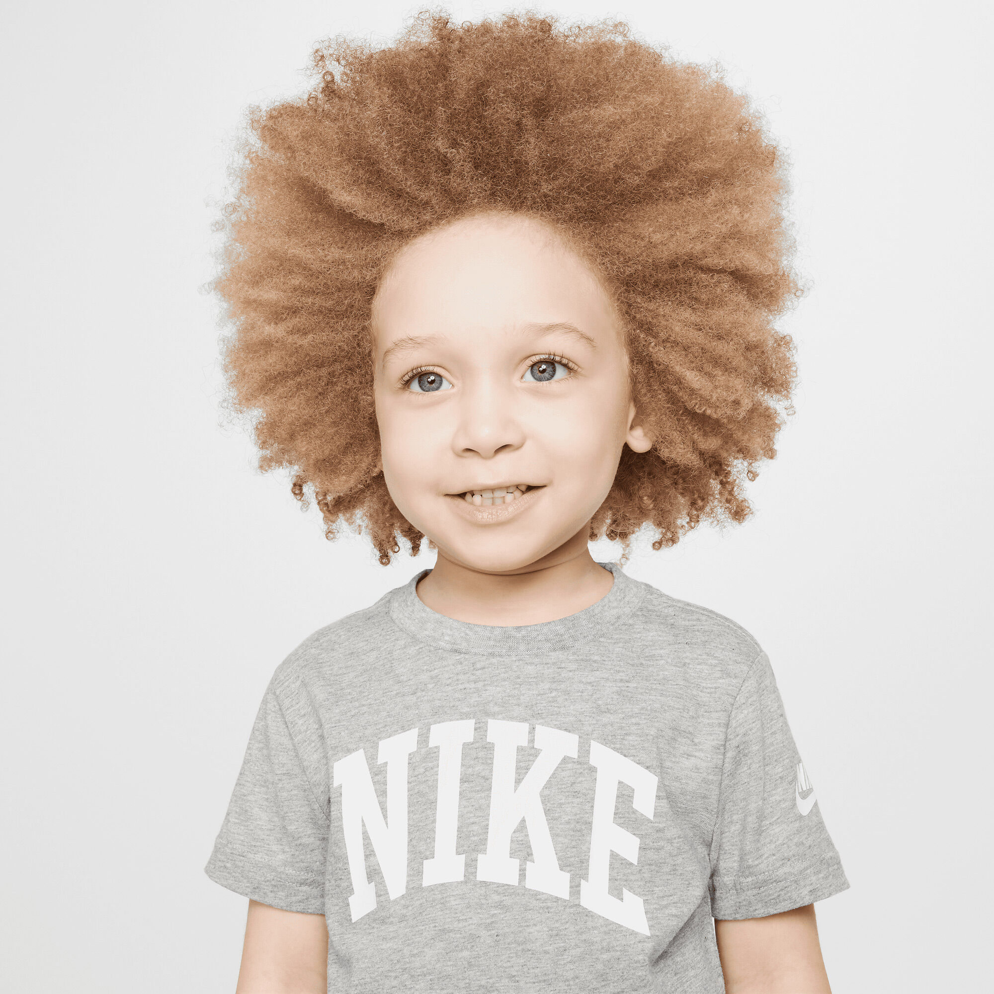 Nike Club image number 2