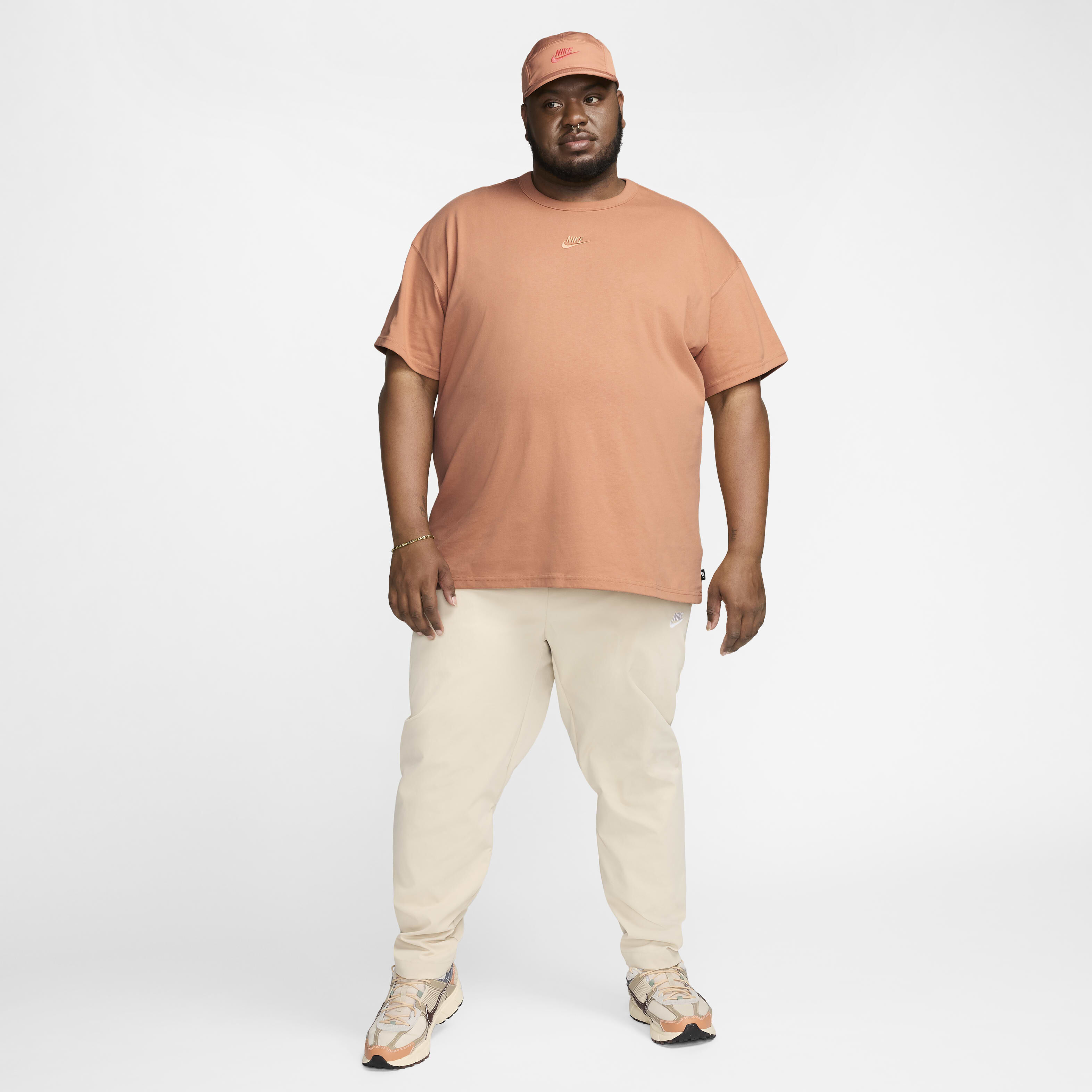 nike sportswear premium essential brown