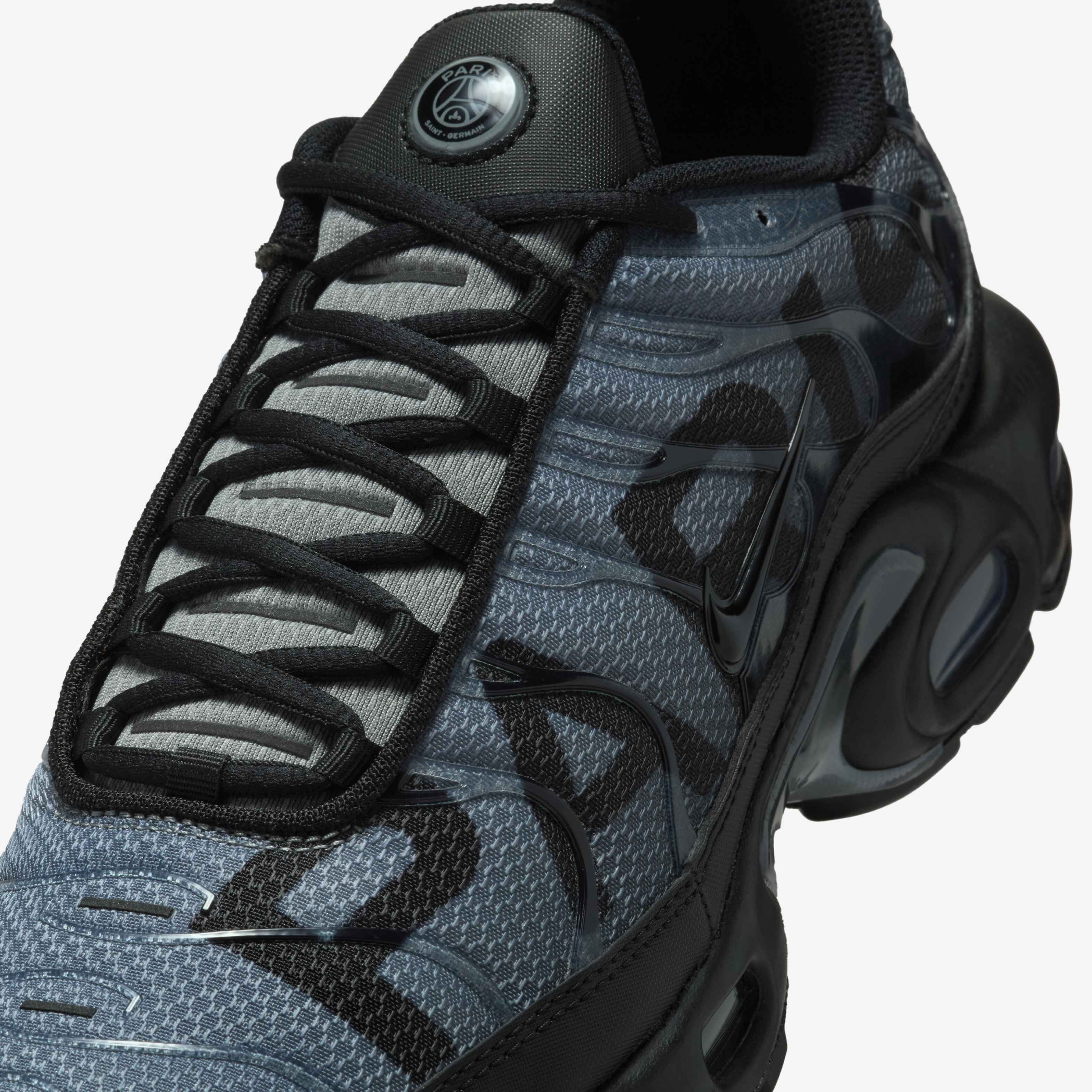 ★ナイキ★IB2253-001★Paris Saint-Germain Air Max Plus★人気 Nike Paris Saint-Germain Air Max Plus Premium IB2253-001
