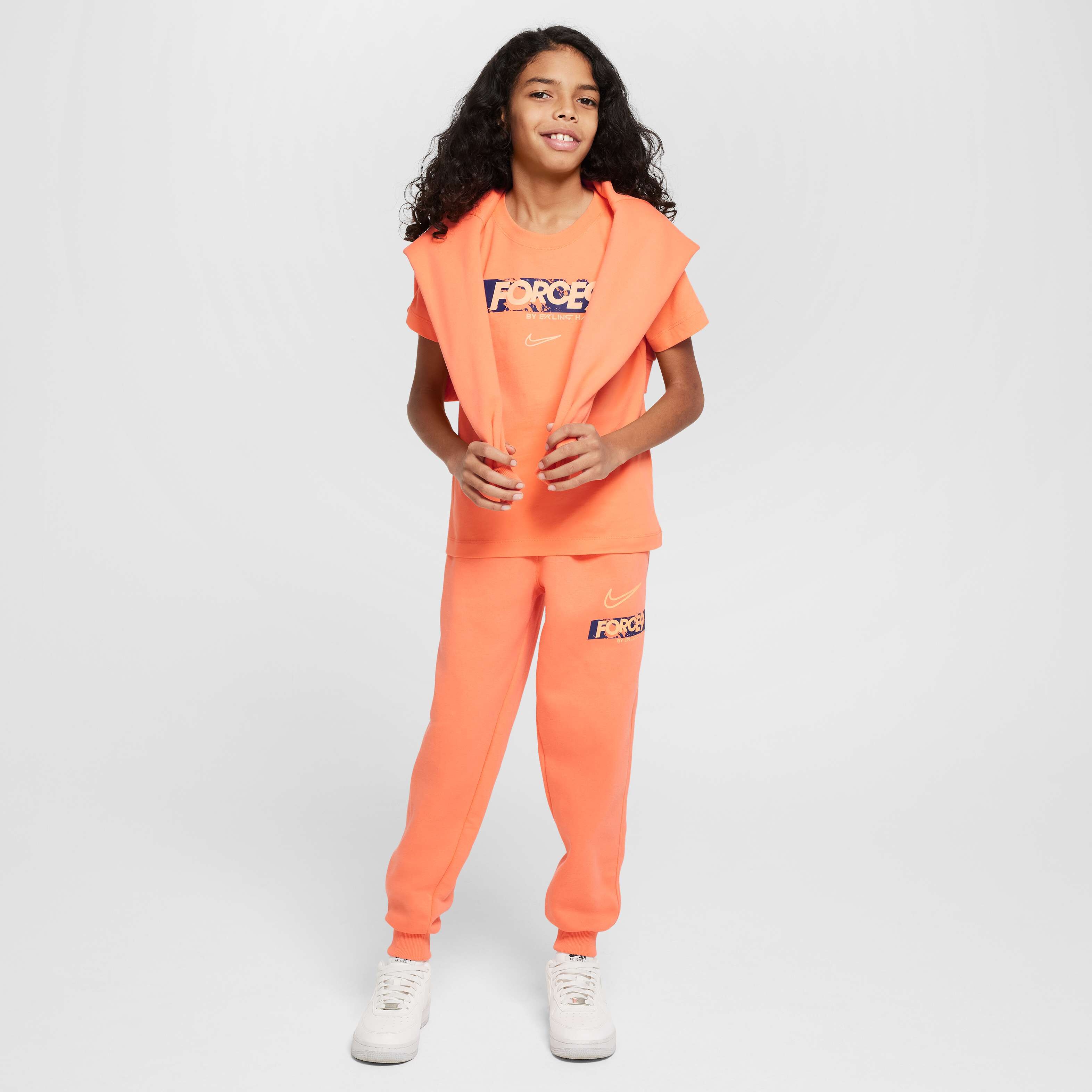 إيرلينغ هالاند نايكي سبورتسوير image number 4