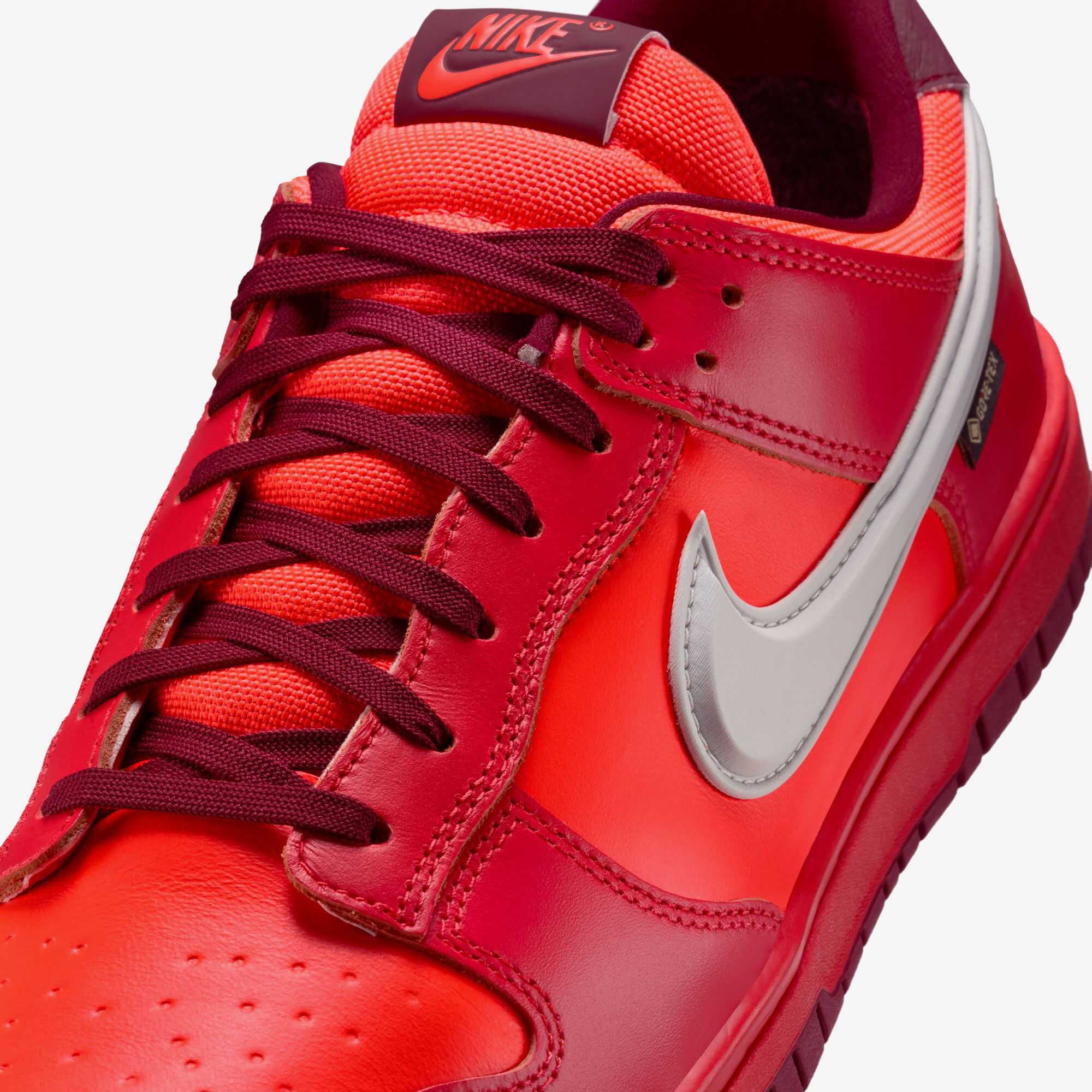 Nike Dunk Low GORE-TEX image number 8
