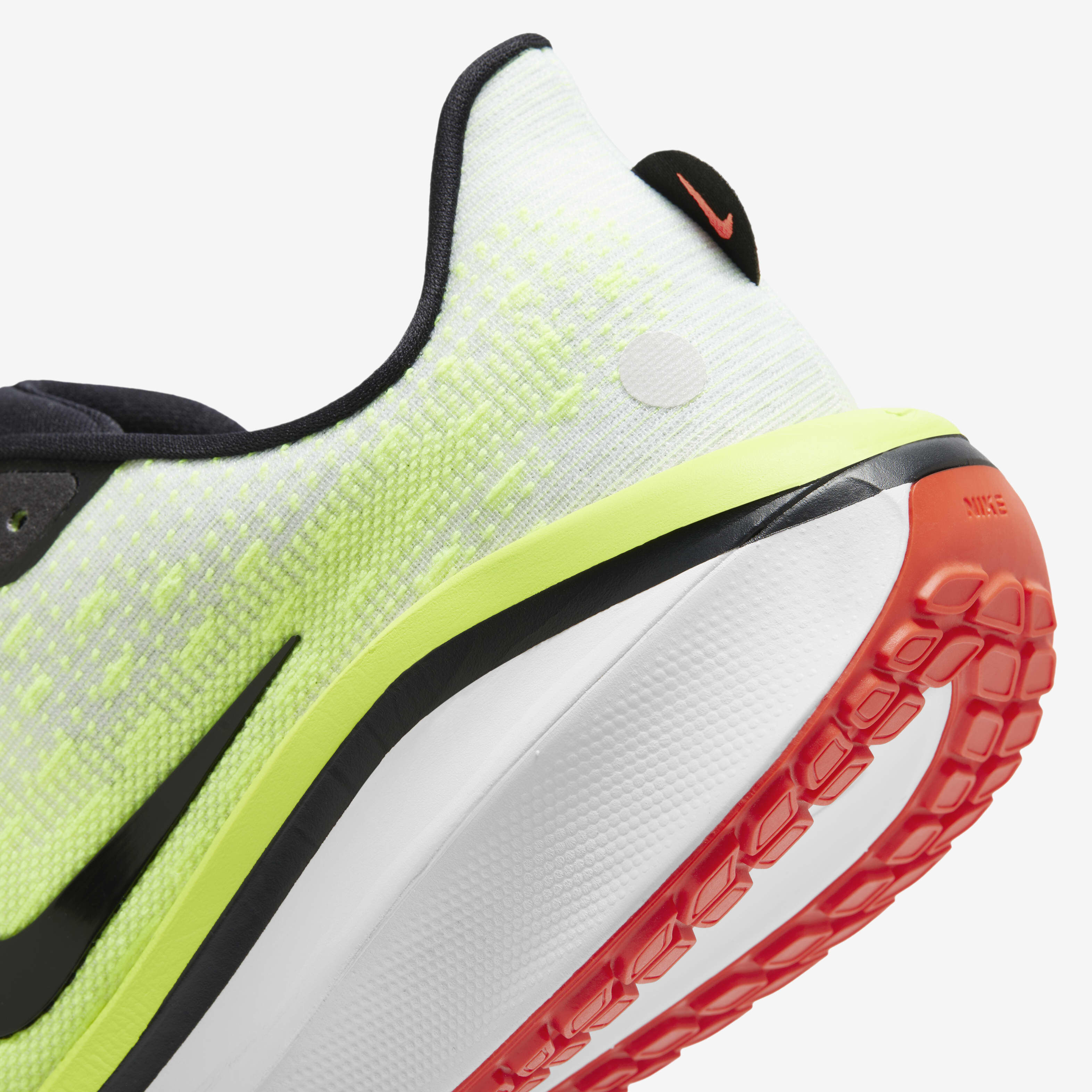 نايكي فوميرو 17 'تالاريا' image number 7