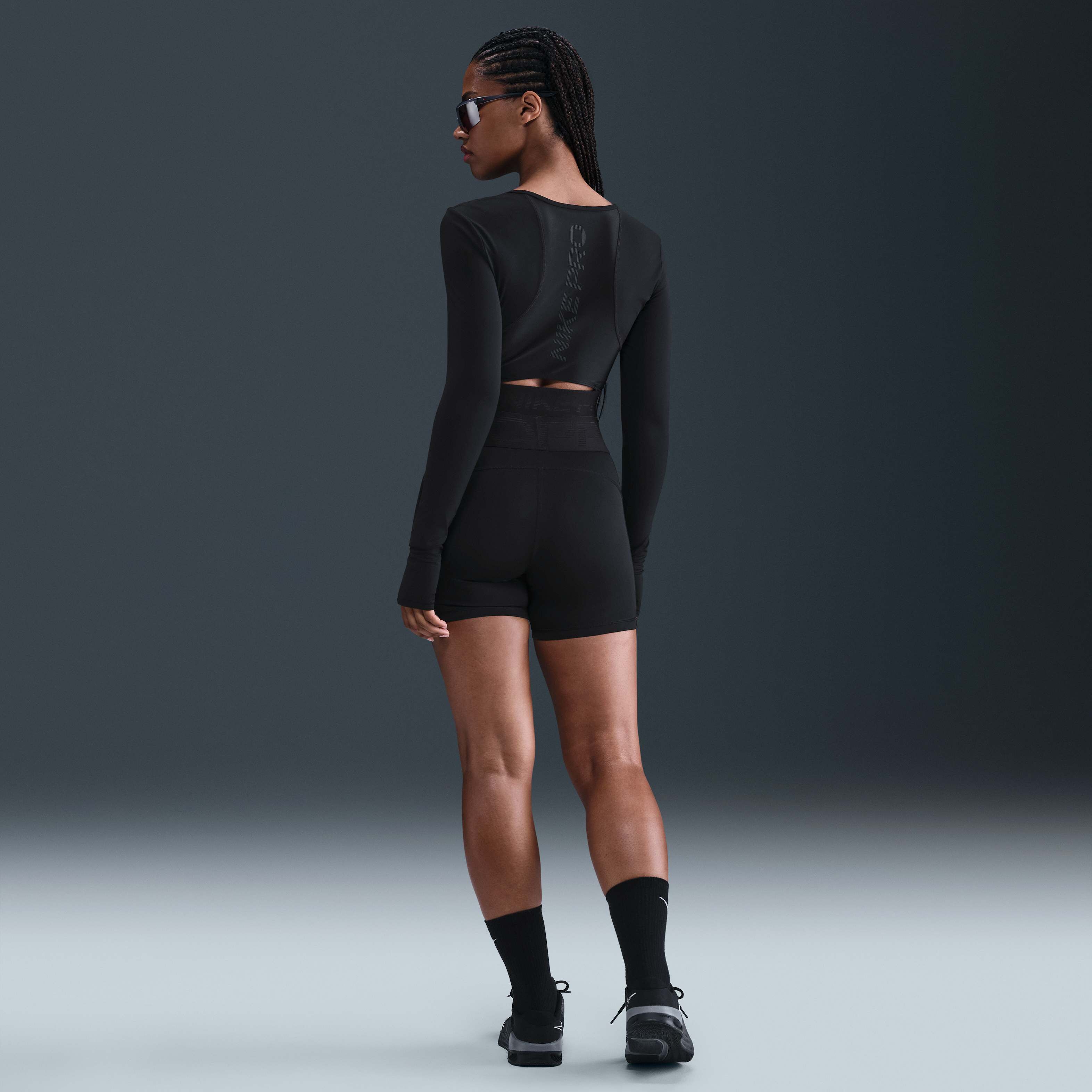 نايكي برو سكلبت image number 3