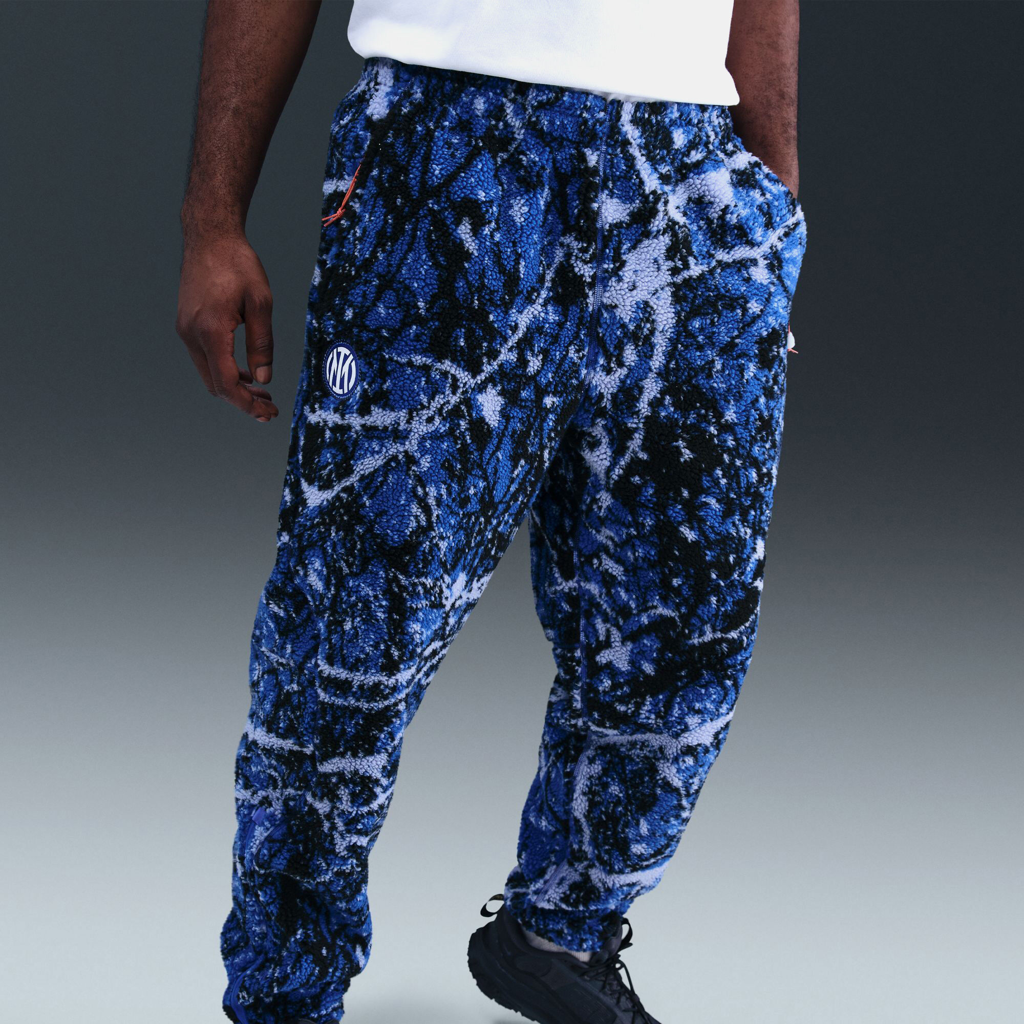 Inter Milan 'Canwell Glacier' SE image number 2