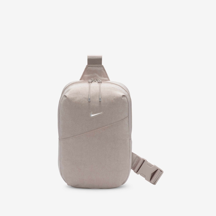 نايكي أورا image number 0 نايكي أورا image number 0