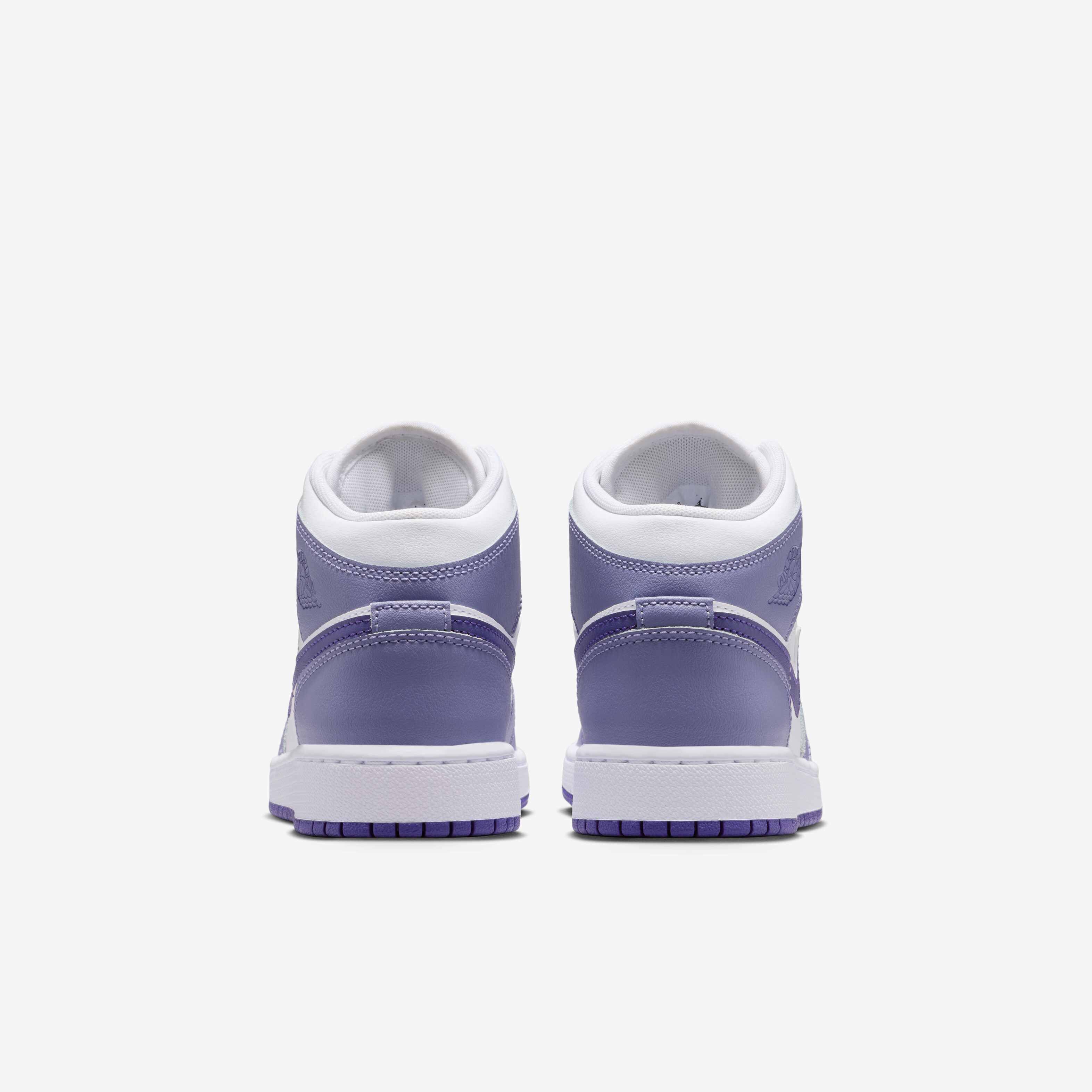 Air Jordan 1 Mid image number 5