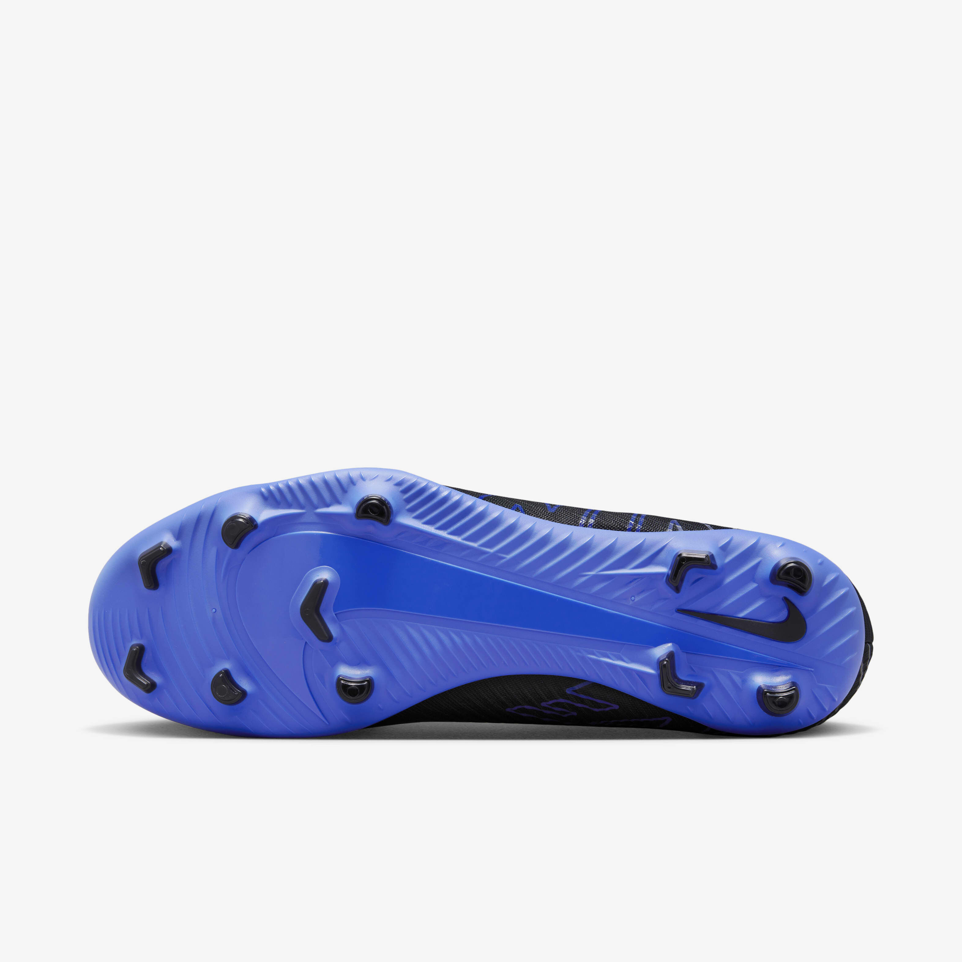 Nike Mercurial Vapor 15 Club image number 0